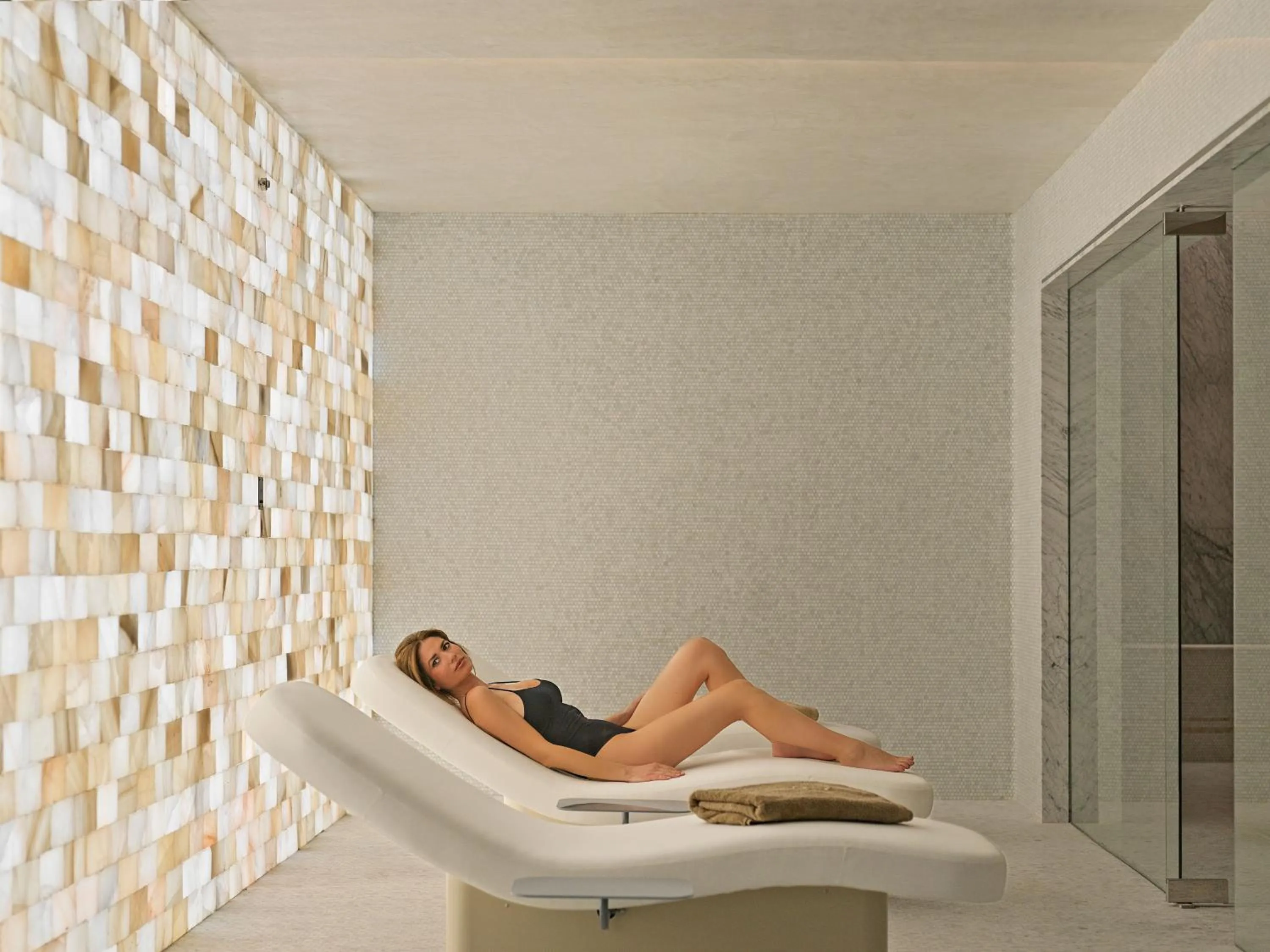 Sauna in ZEM Wellness Clinic Altea - 5 Stars Grand Luxury