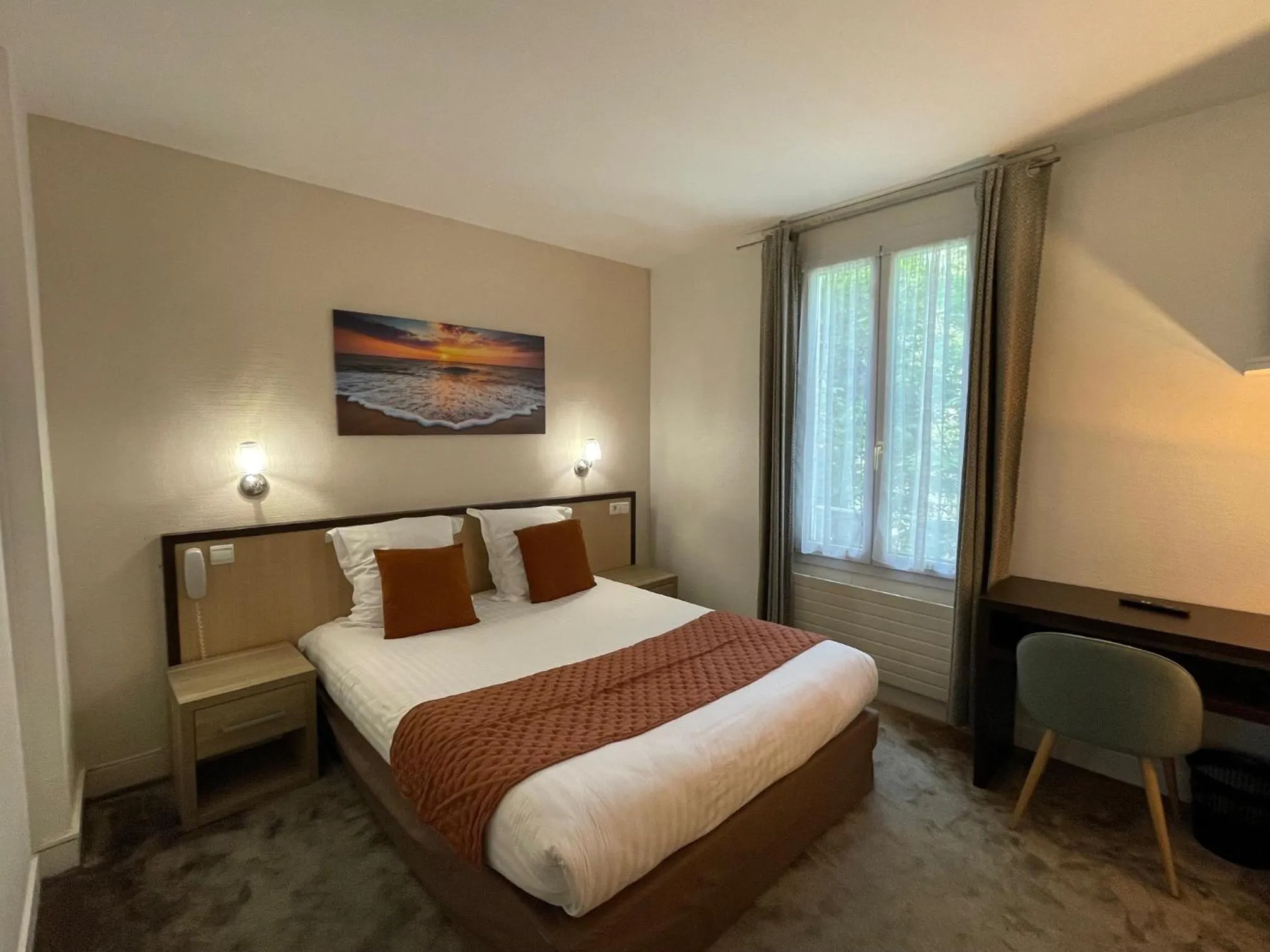 Bed in Adonis Cottage la Baule