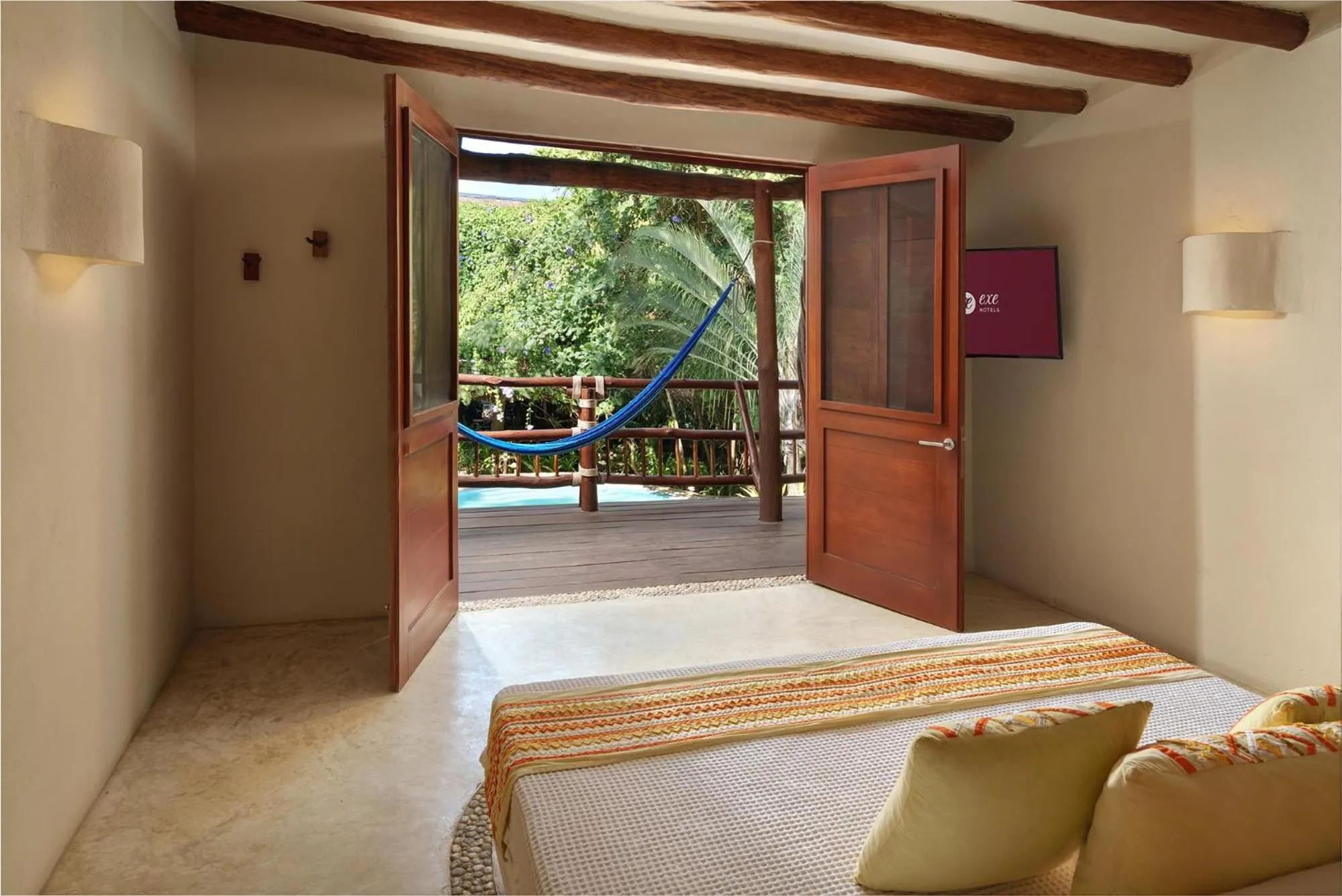 Balcony/Terrace, Bed in Exe El Pueblito