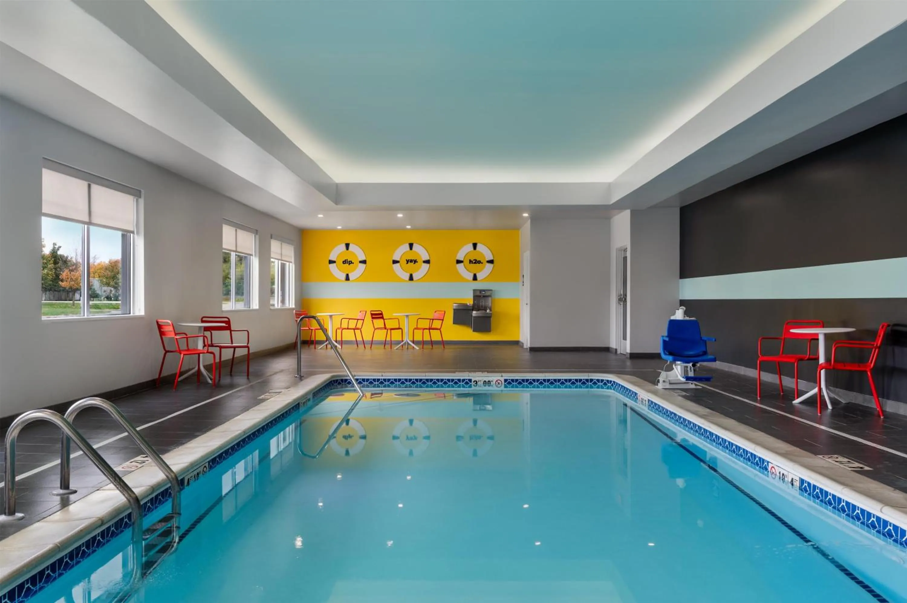 Pool view in Tru By Hilton Battle Creek