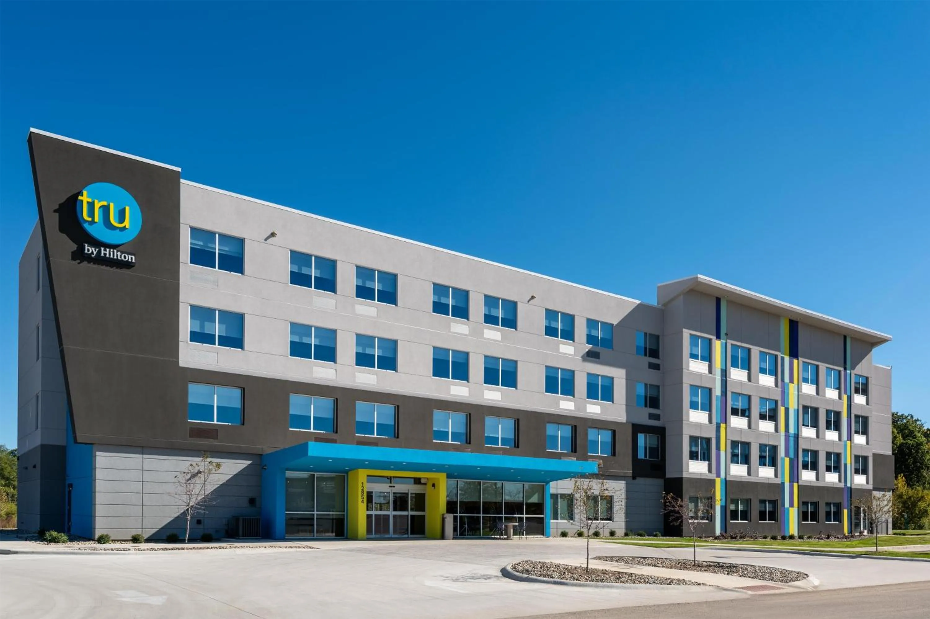Property building in Tru By Hilton Battle Creek