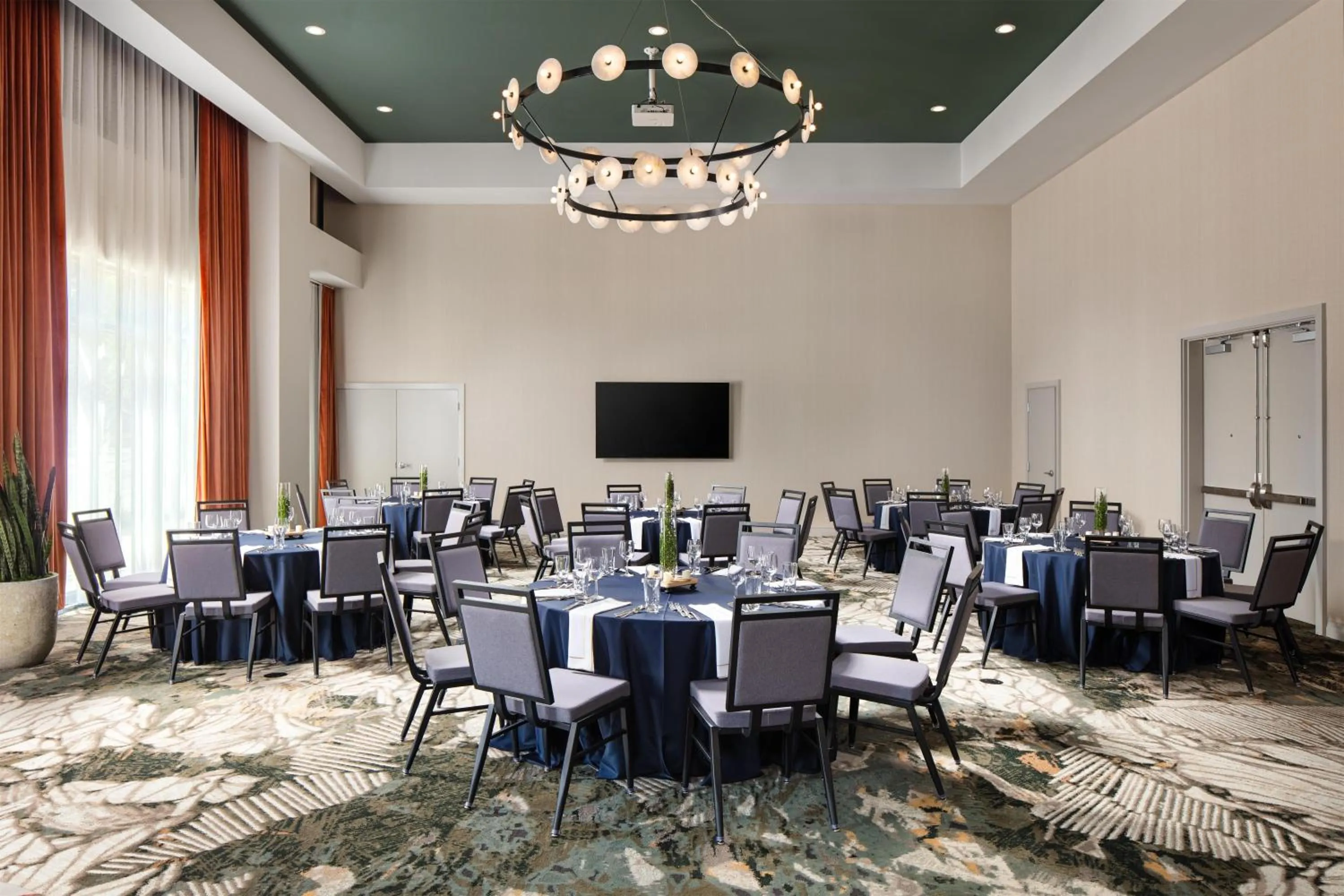 Meeting/conference room in Embassy Suites By Hilton Chattanooga Downtown