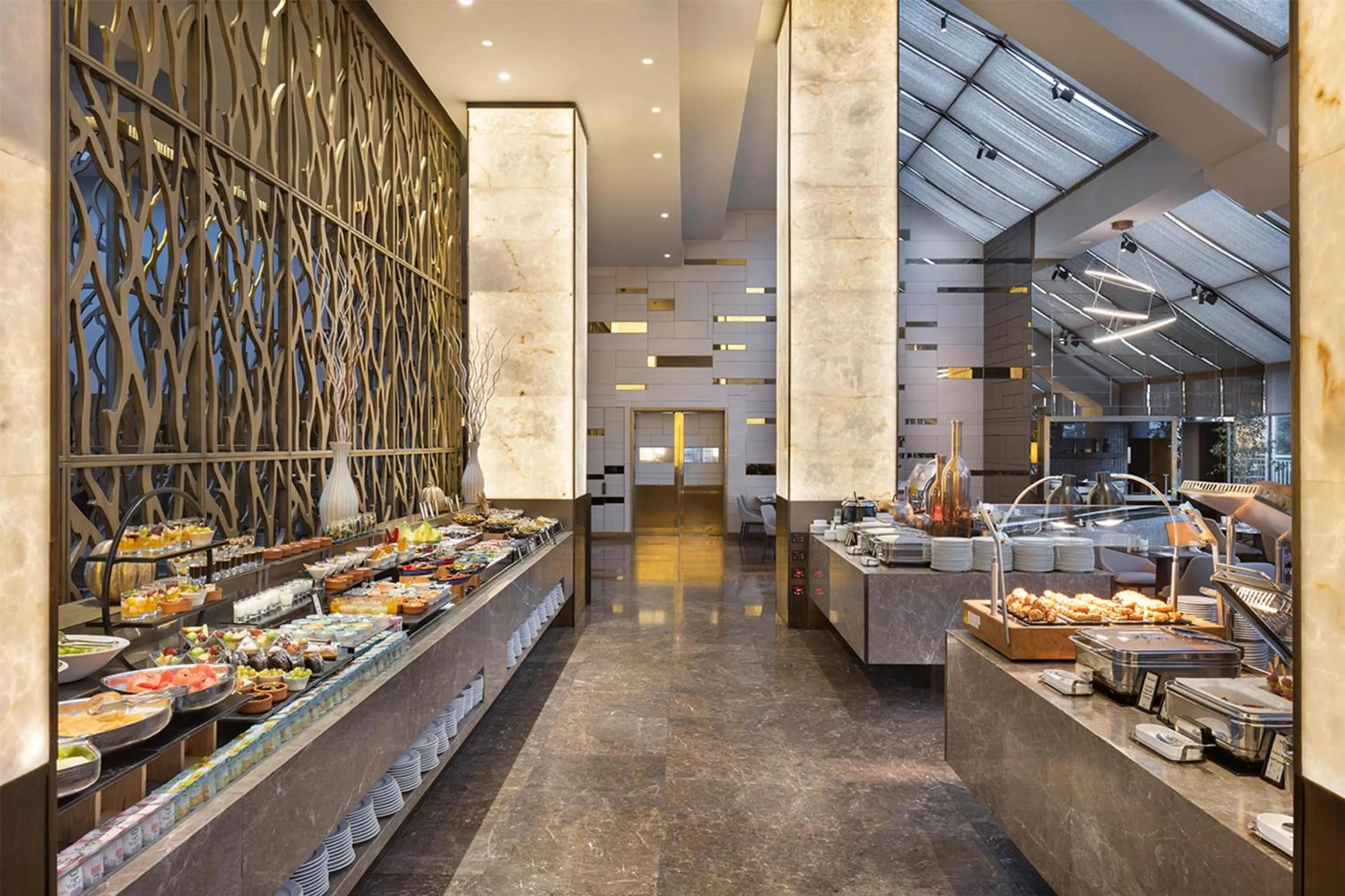 Restaurant/places to eat in Ankara HiltonSA