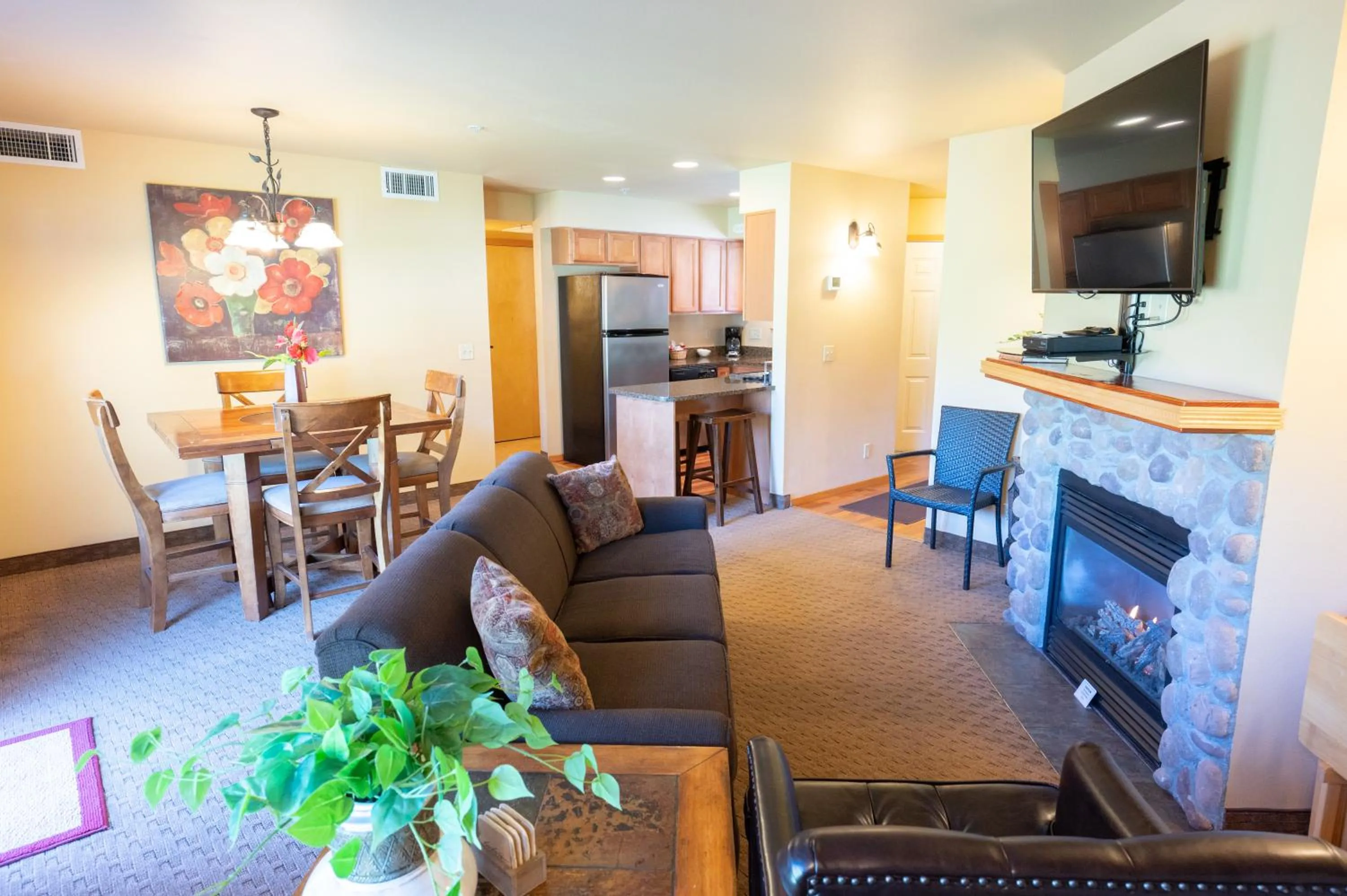 Icicle Village Resort