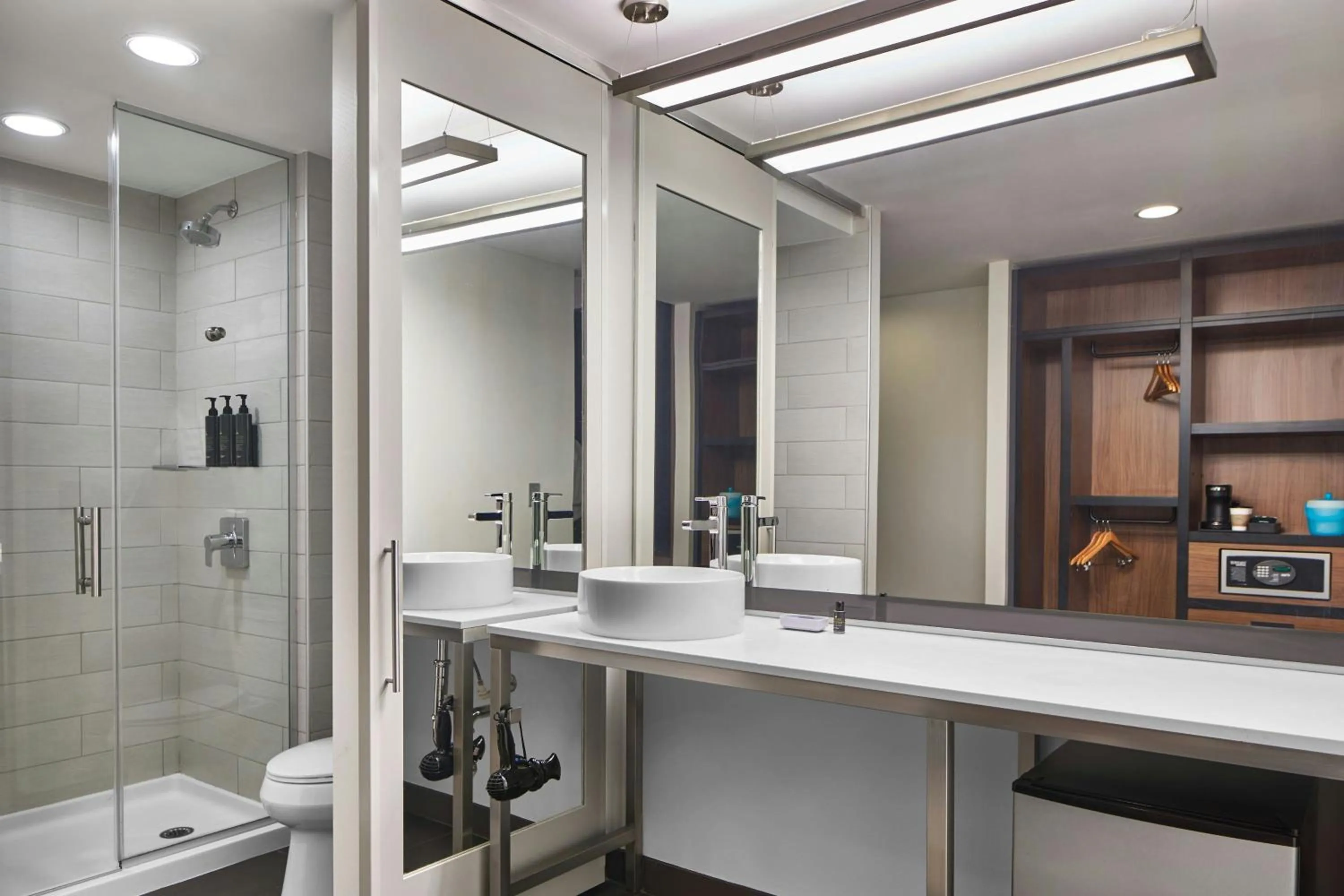 Bathroom in Aloft Raleigh