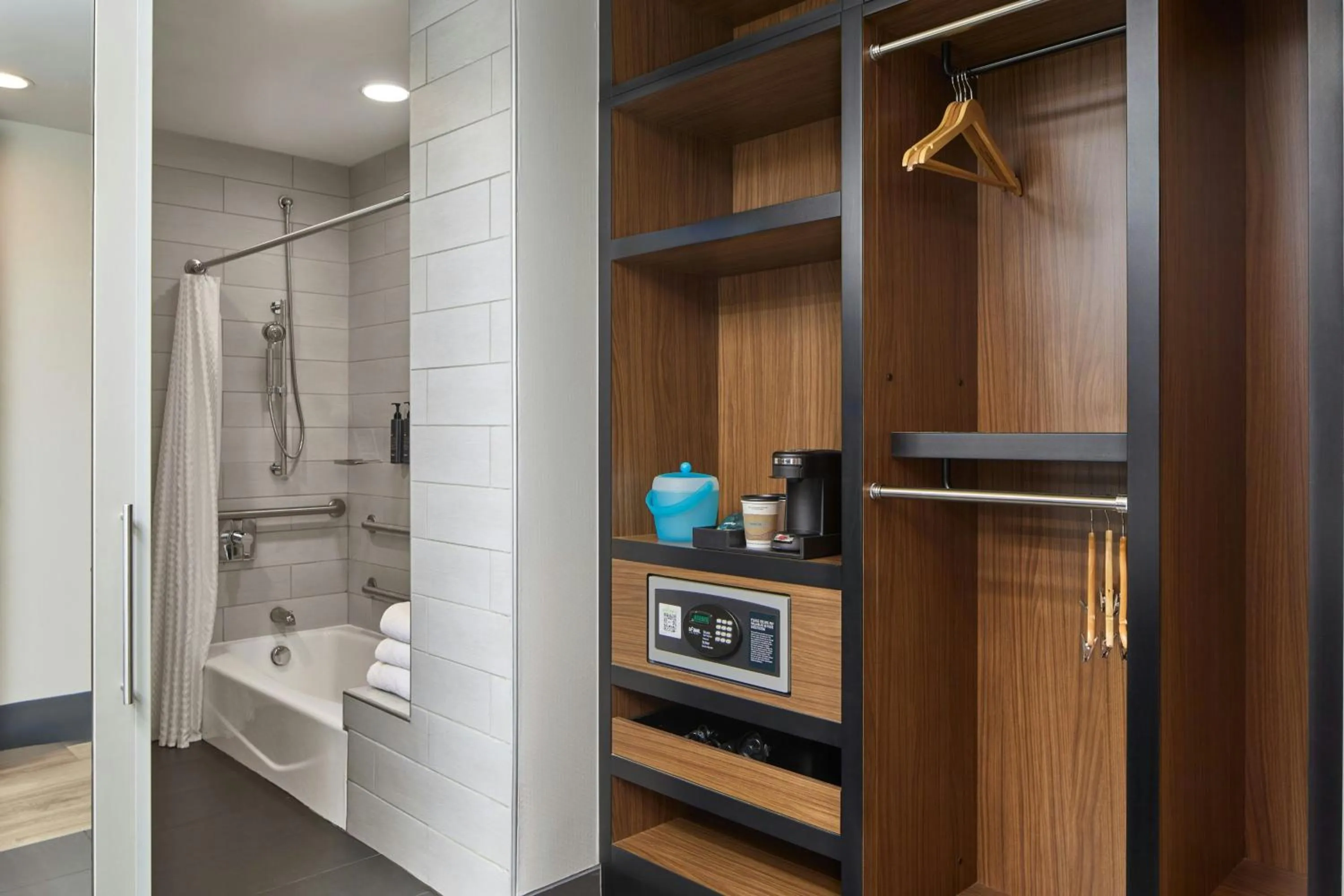 Bathroom in Aloft Raleigh