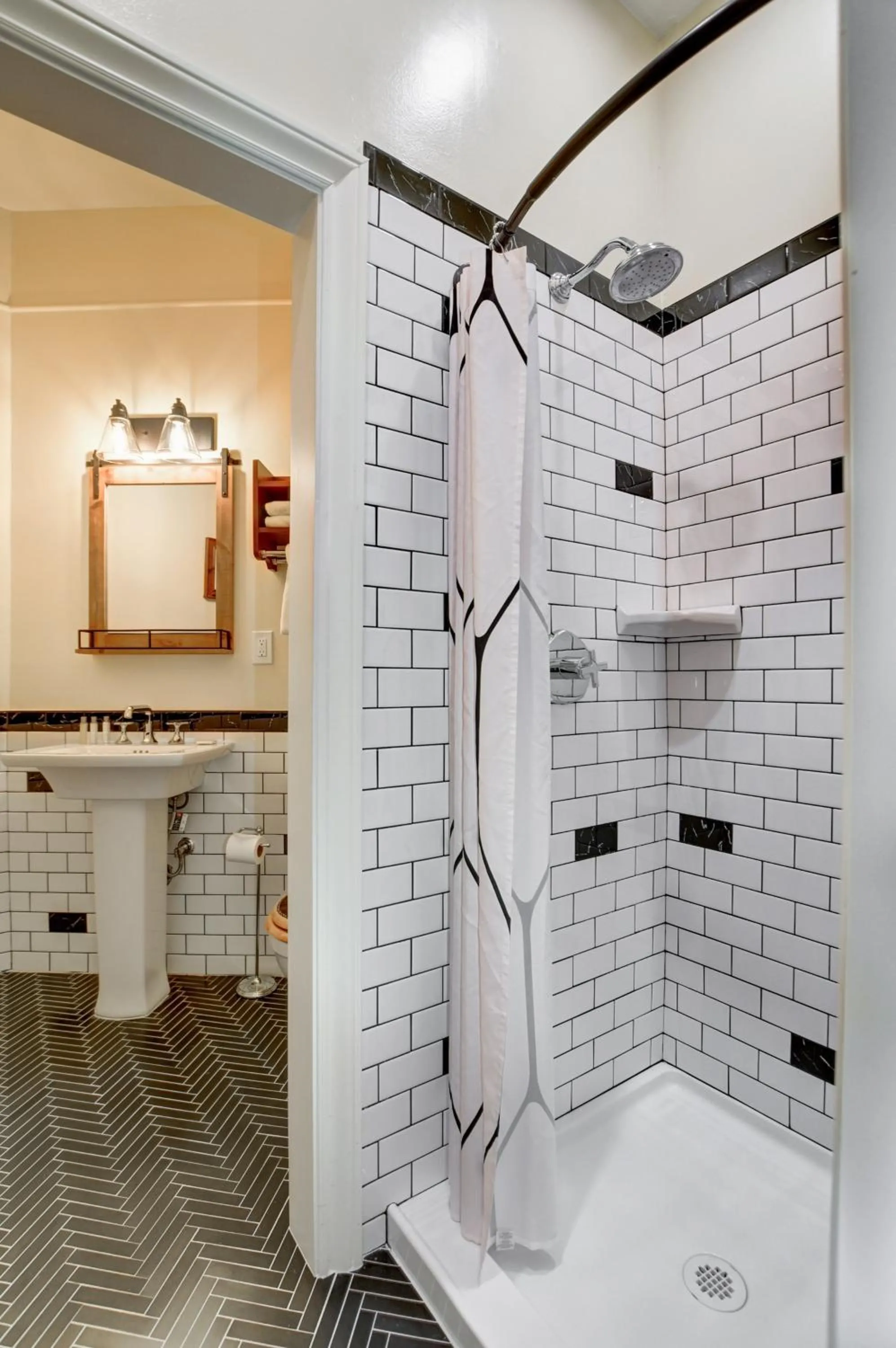 Photo of the whole room in Hotel St Michael, BW Premier Collection