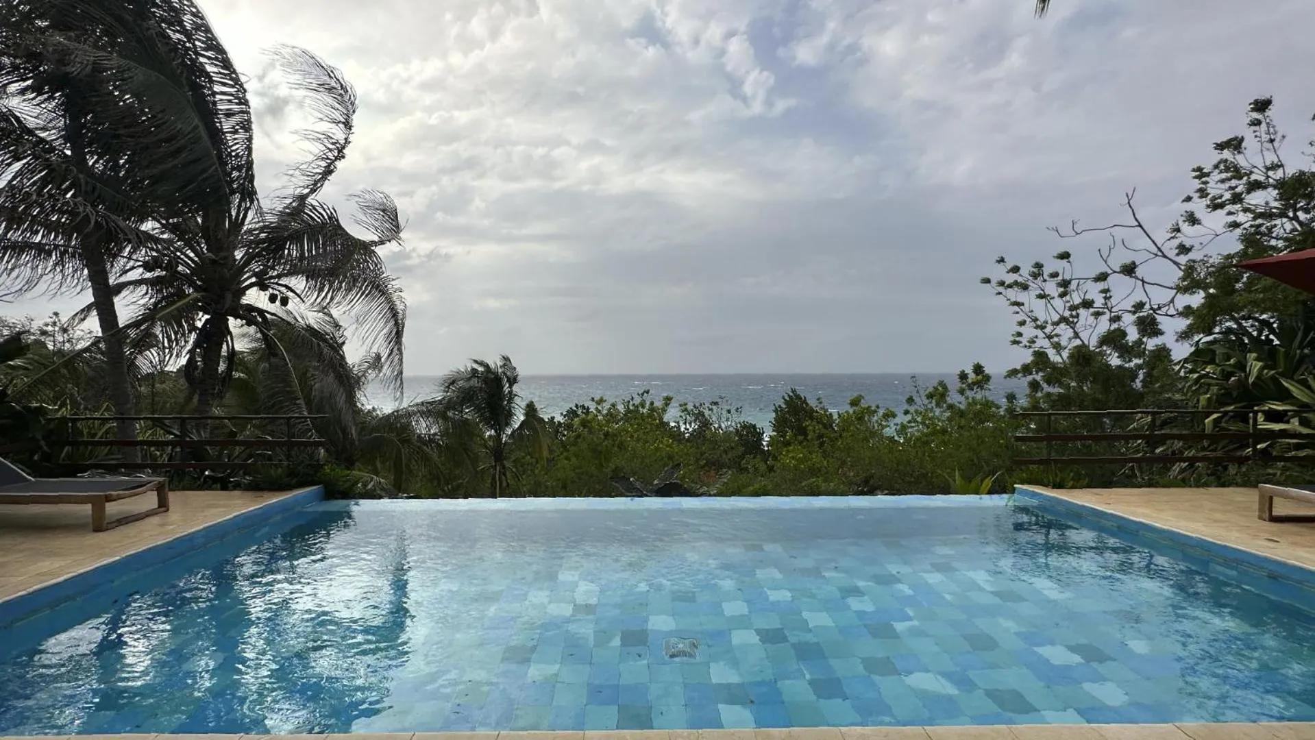 Swimming pool in Hotel Acantilado de La Tierra by On vacation