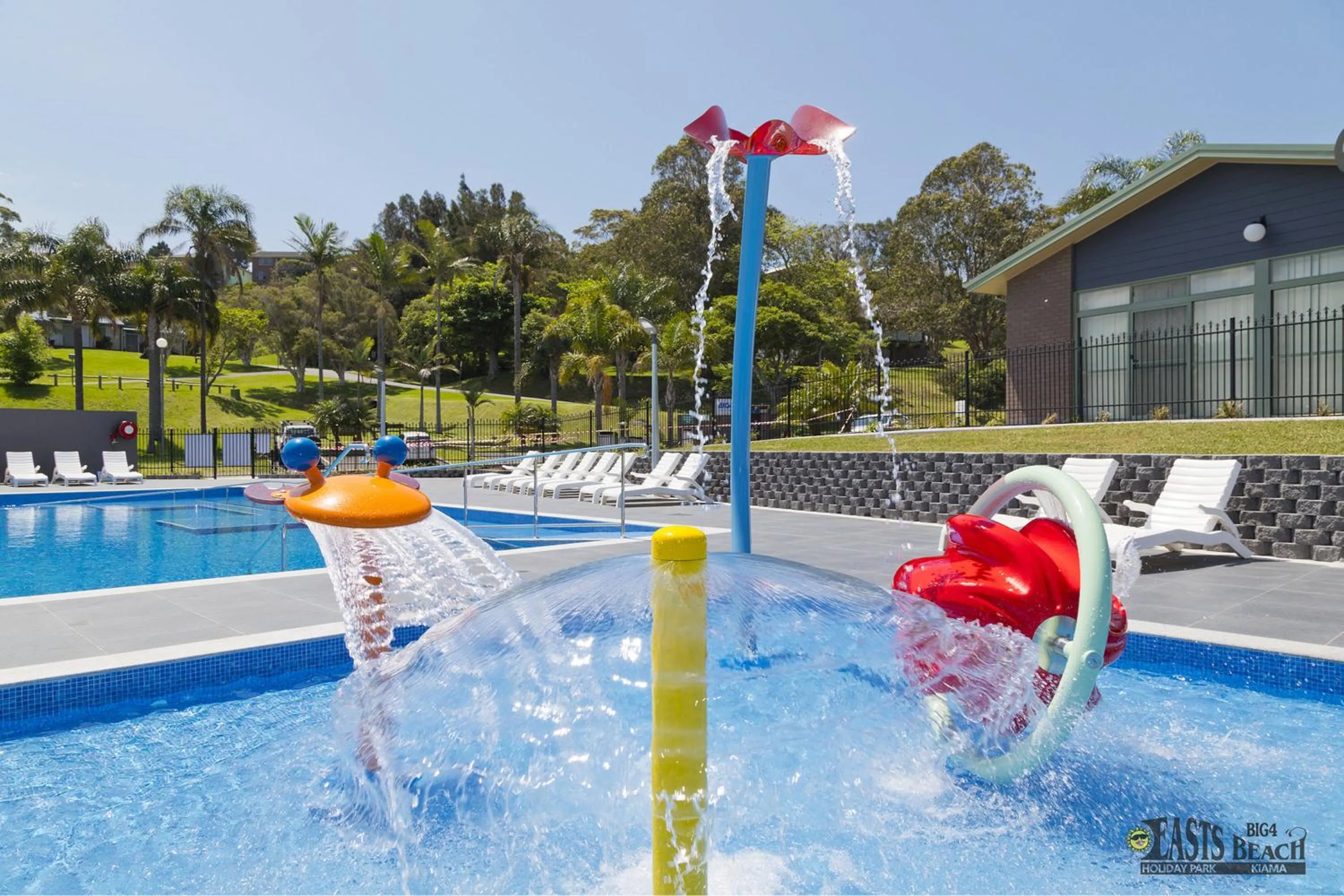 Swimming pool in BIG4 Easts Beach Holiday Park