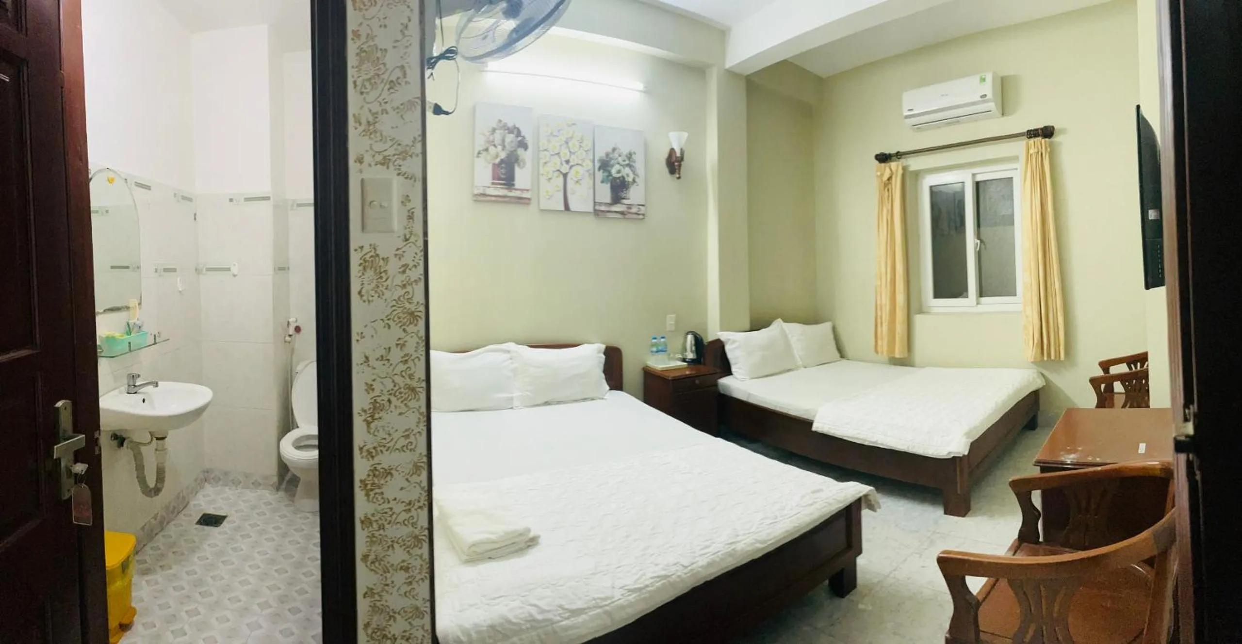 Bed in Thuy Van Hotel