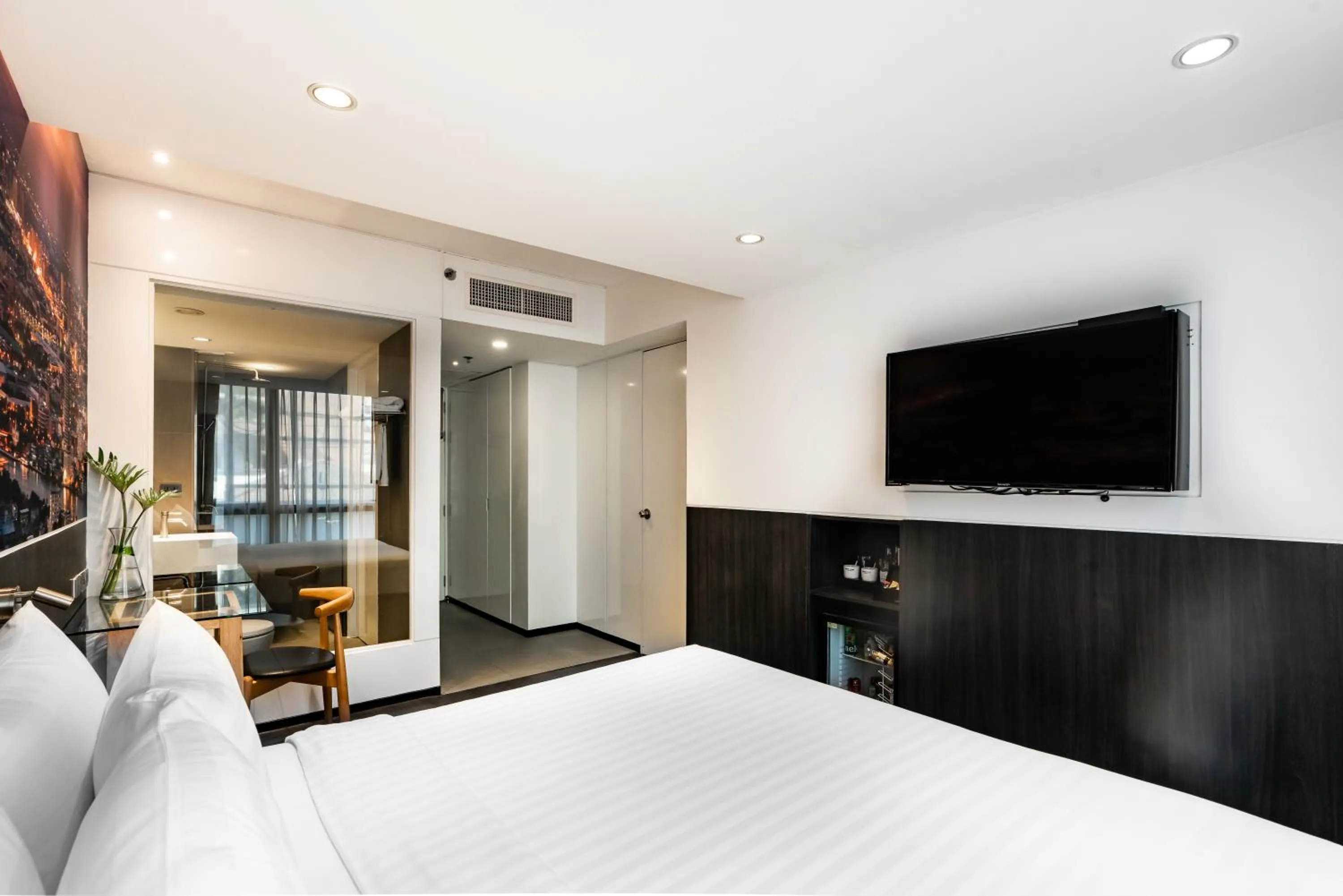 Bedroom, Bed in Galleria 12 Sukhumvit Bangkok by Compass Hospitality