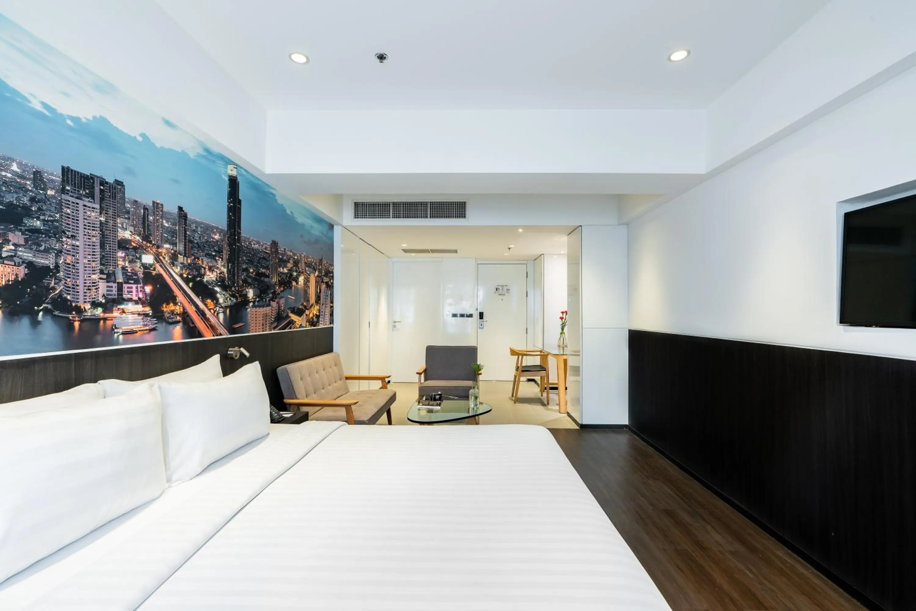 Bed in Galleria 12 Sukhumvit Bangkok by Compass Hospitality