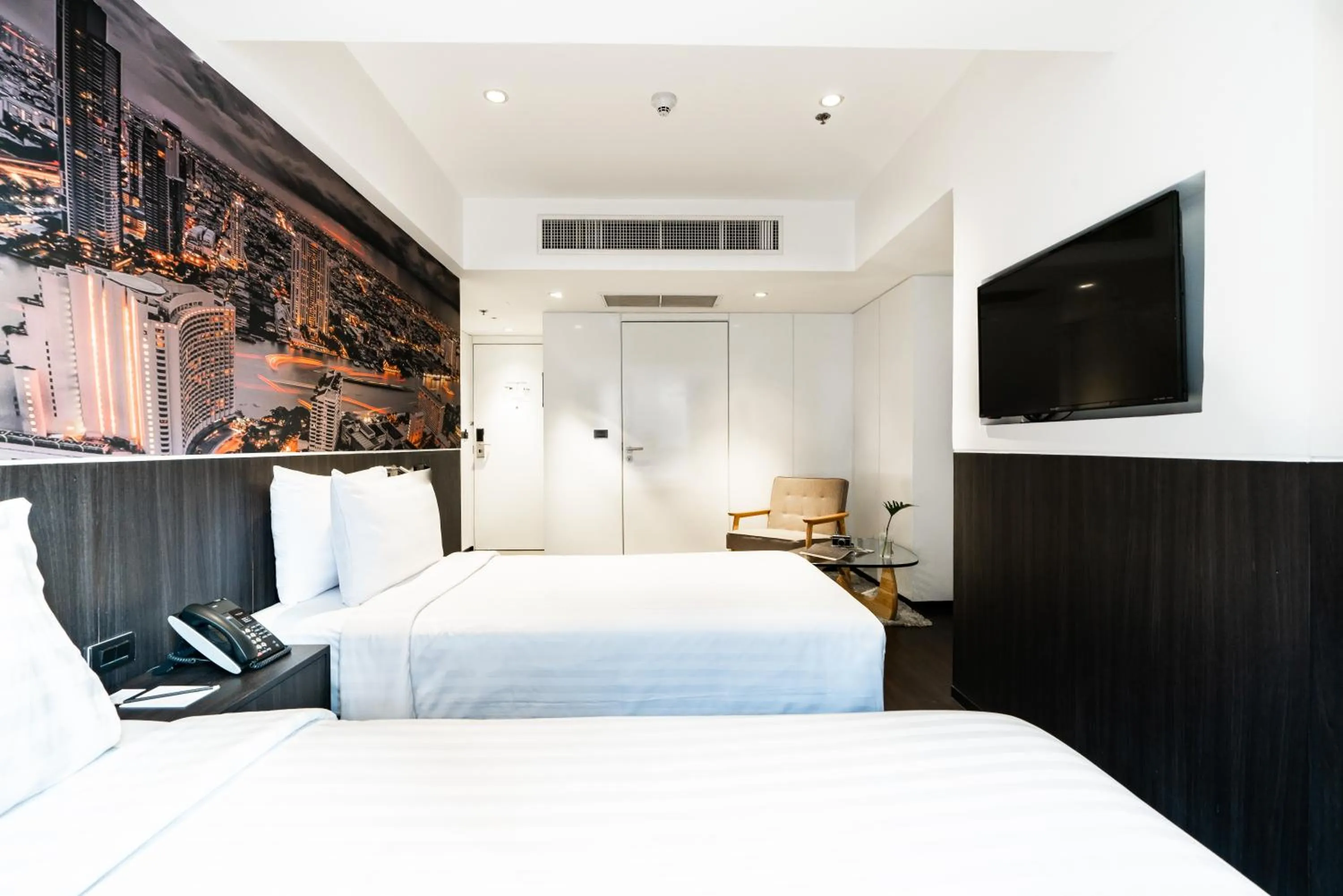 Bedroom, Bed in Galleria 12 Sukhumvit Bangkok by Compass Hospitality