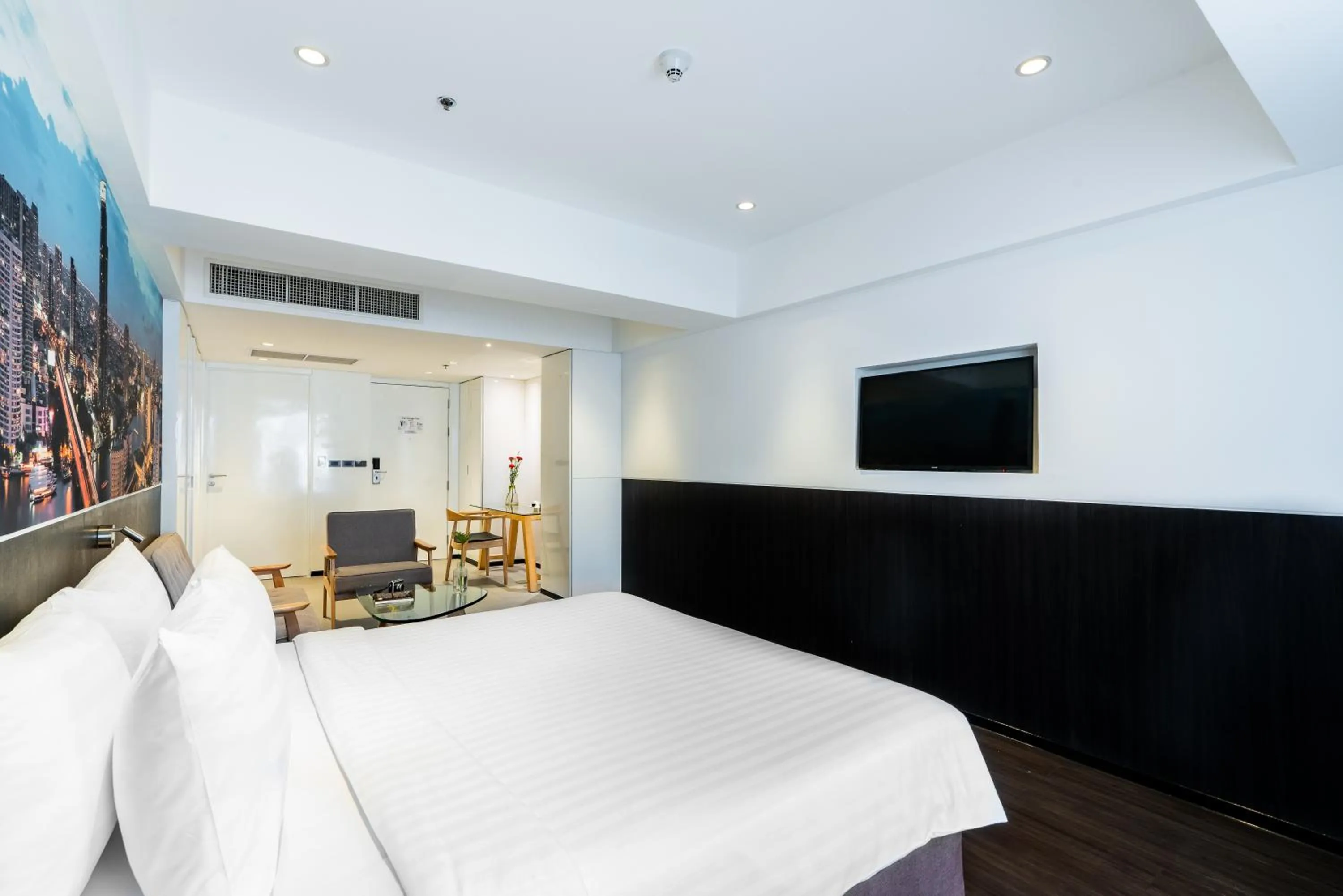 Bedroom, Bed in Galleria 12 Sukhumvit Bangkok by Compass Hospitality