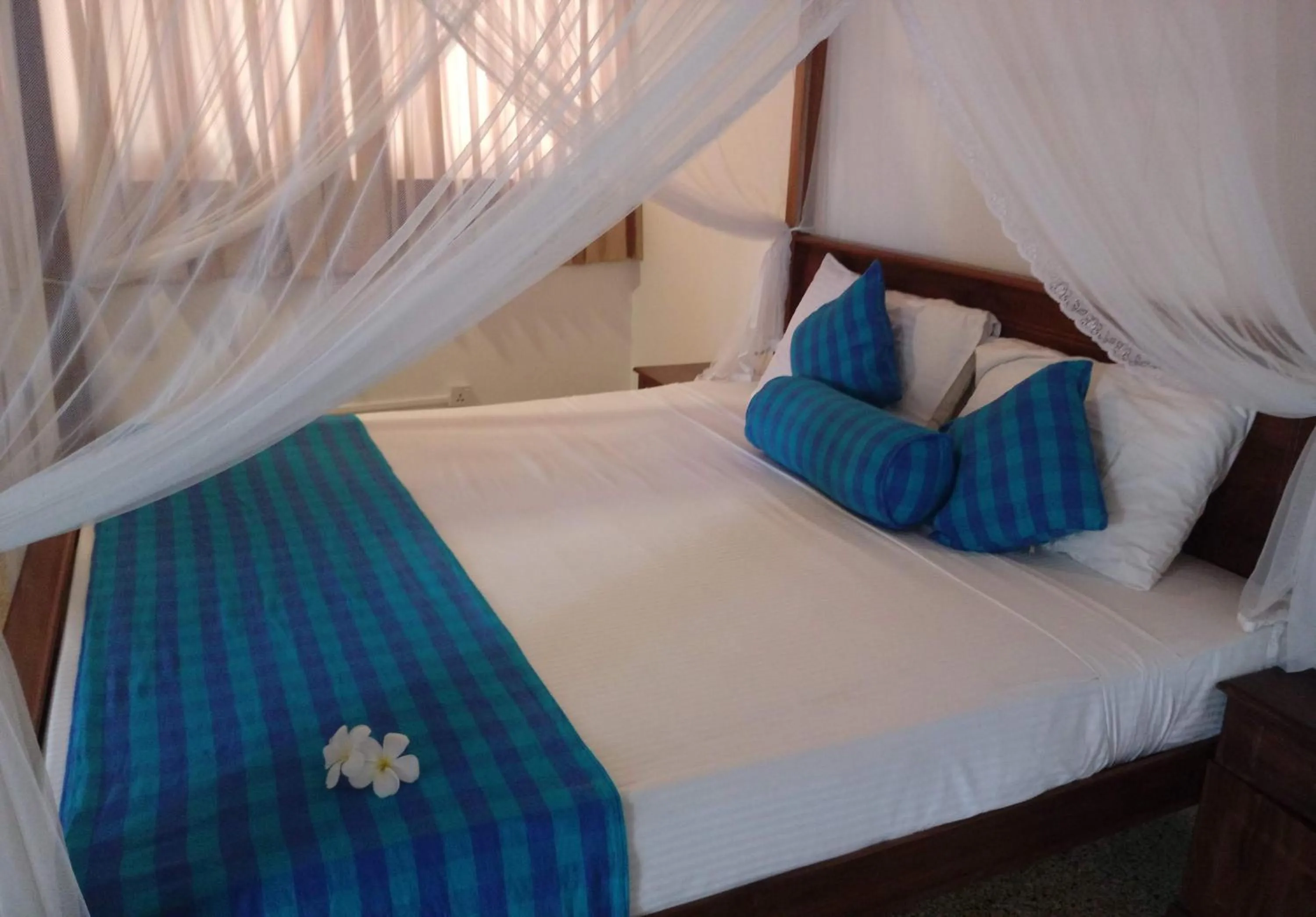 Bedroom, Bed in Sunset Fort Galle