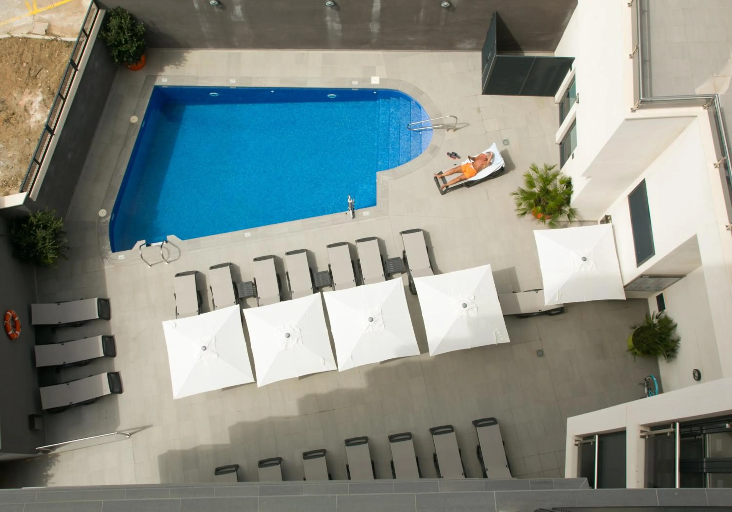 Pool view in Apartamentos Fuengirola Playa