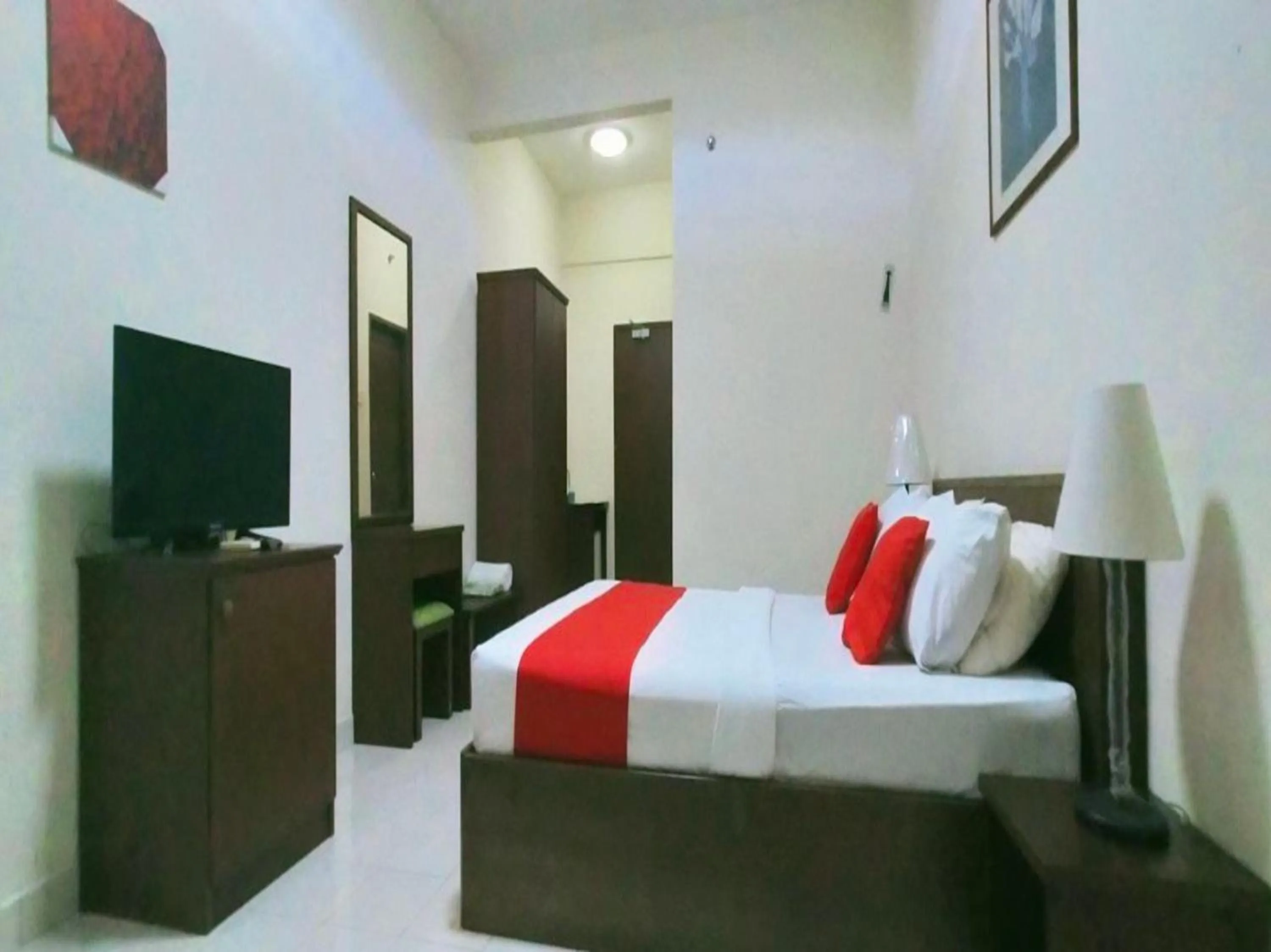 Bedroom, Bed in Capital O Suria Urban Escape