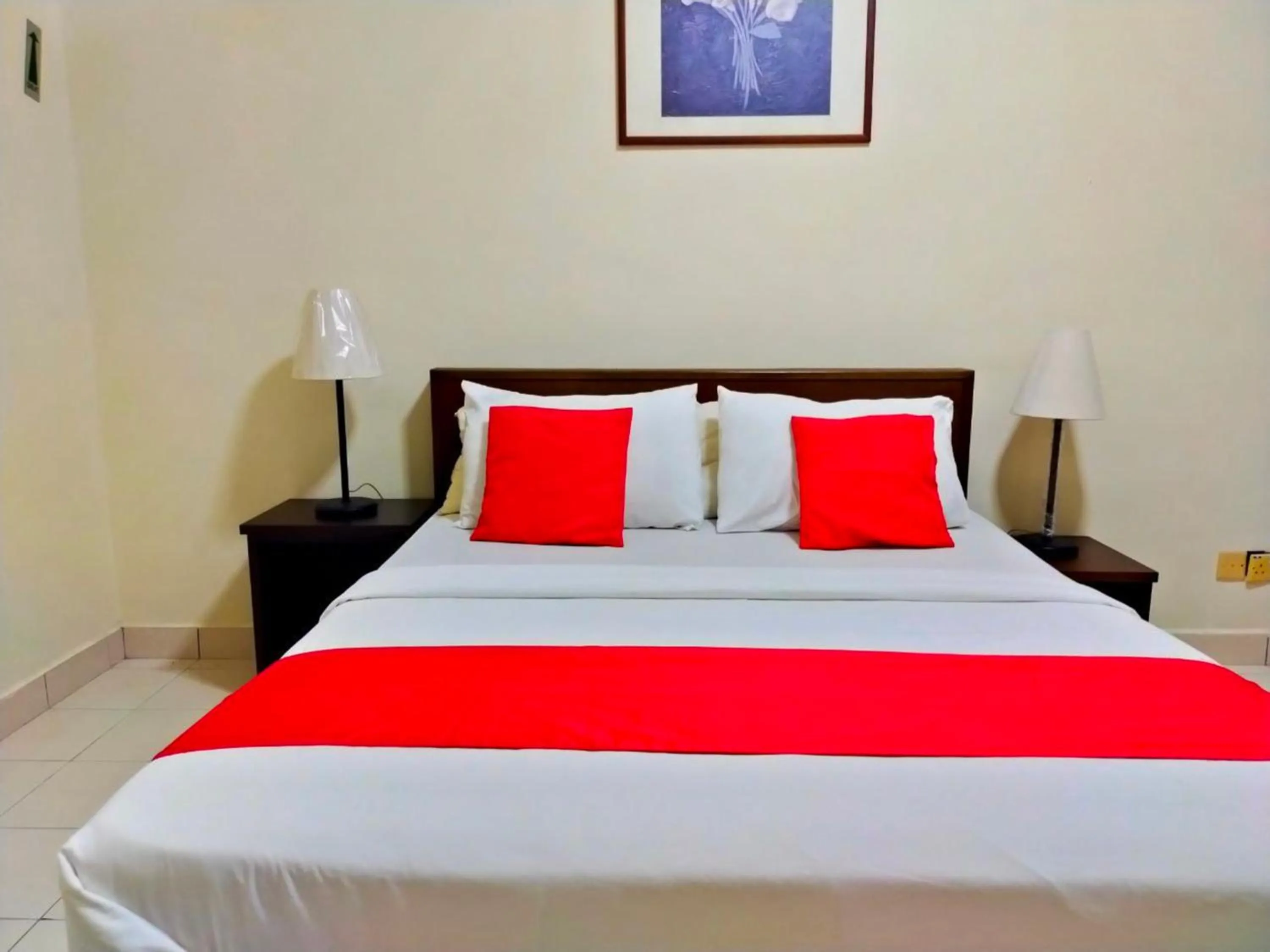Bedroom, Bed in Capital O Suria Urban Escape