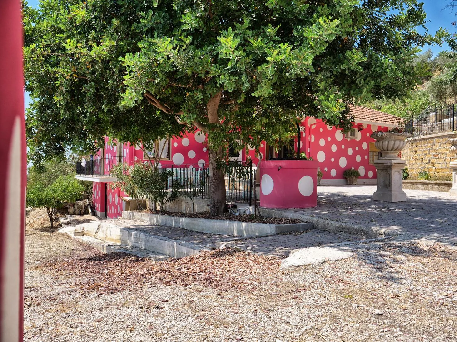 Facade/entrance in B&B Vento di Scirocco