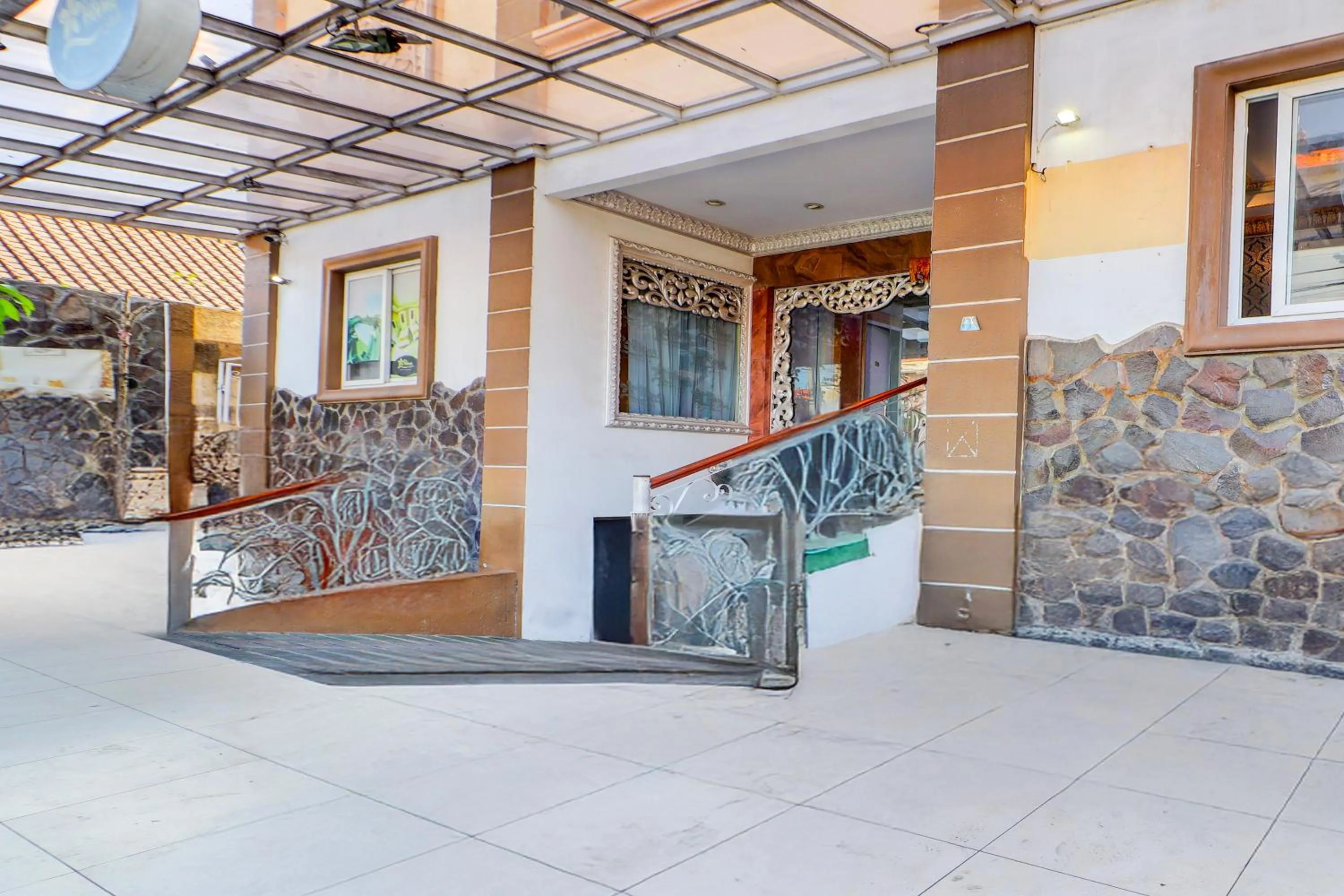 Area and facilities in Hotel O My Home@Bali