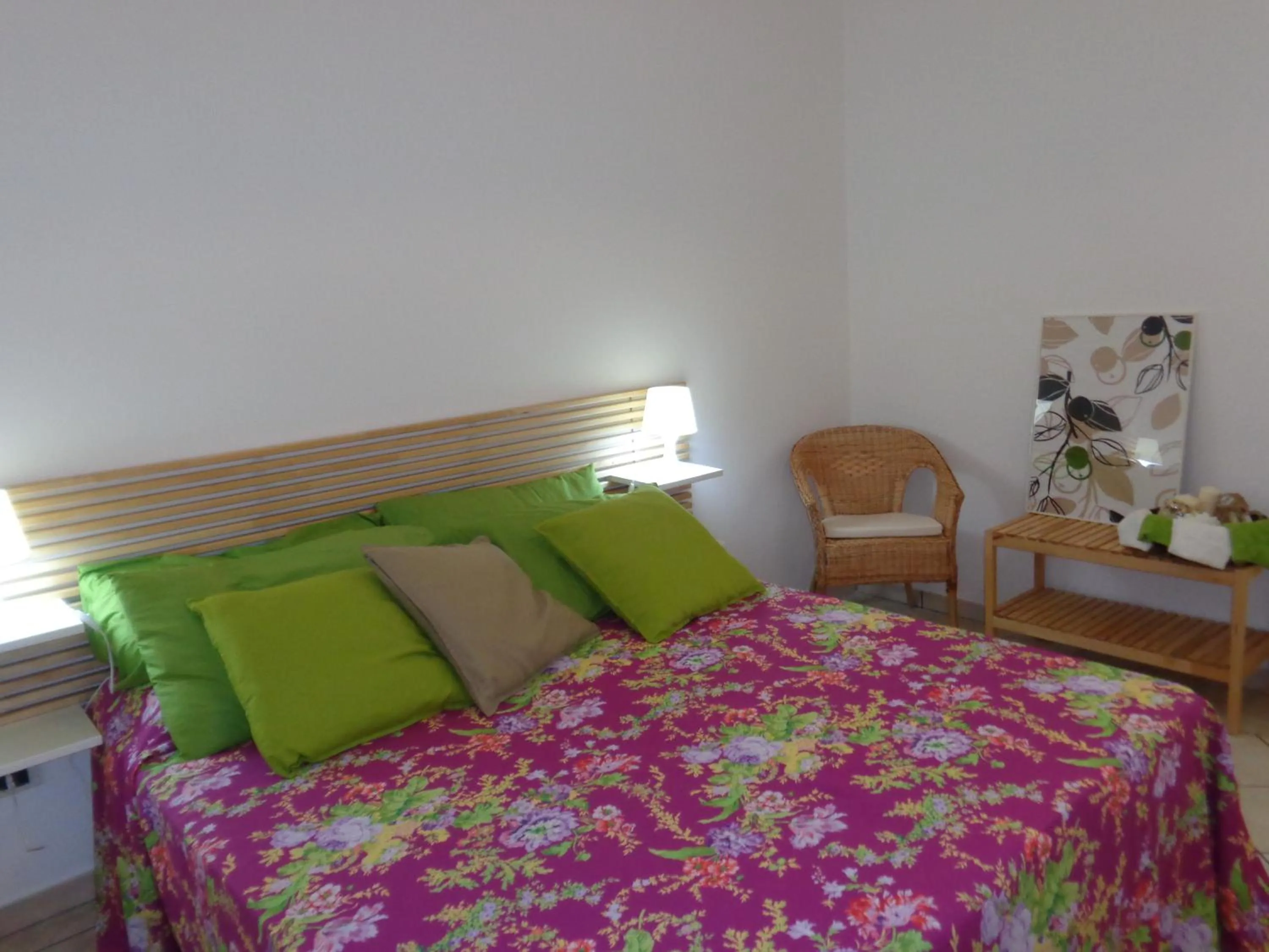 Bedroom, Bed in Akron B&B