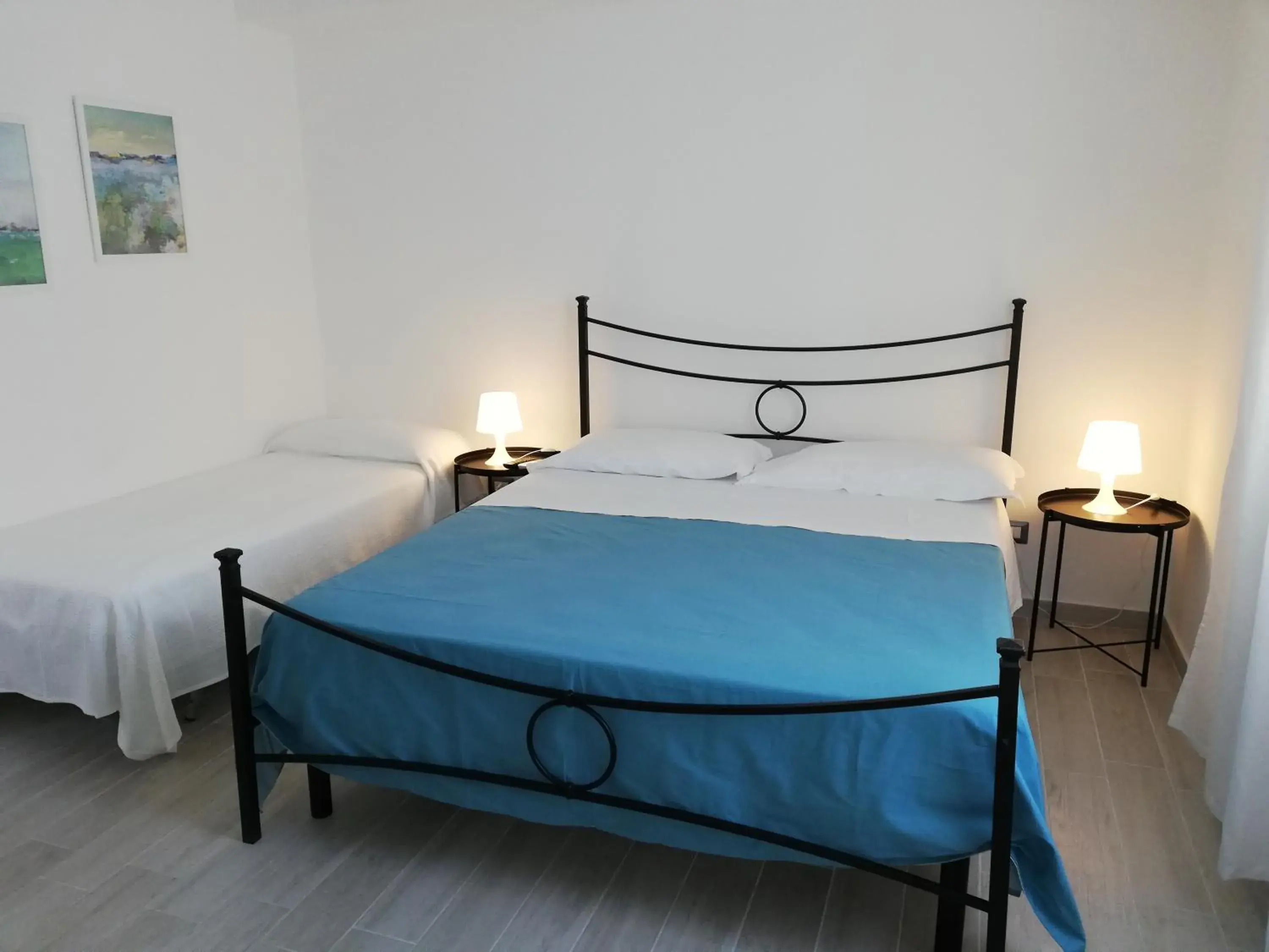 Triple Room in Akron B&B Triple Room in Akron B&B