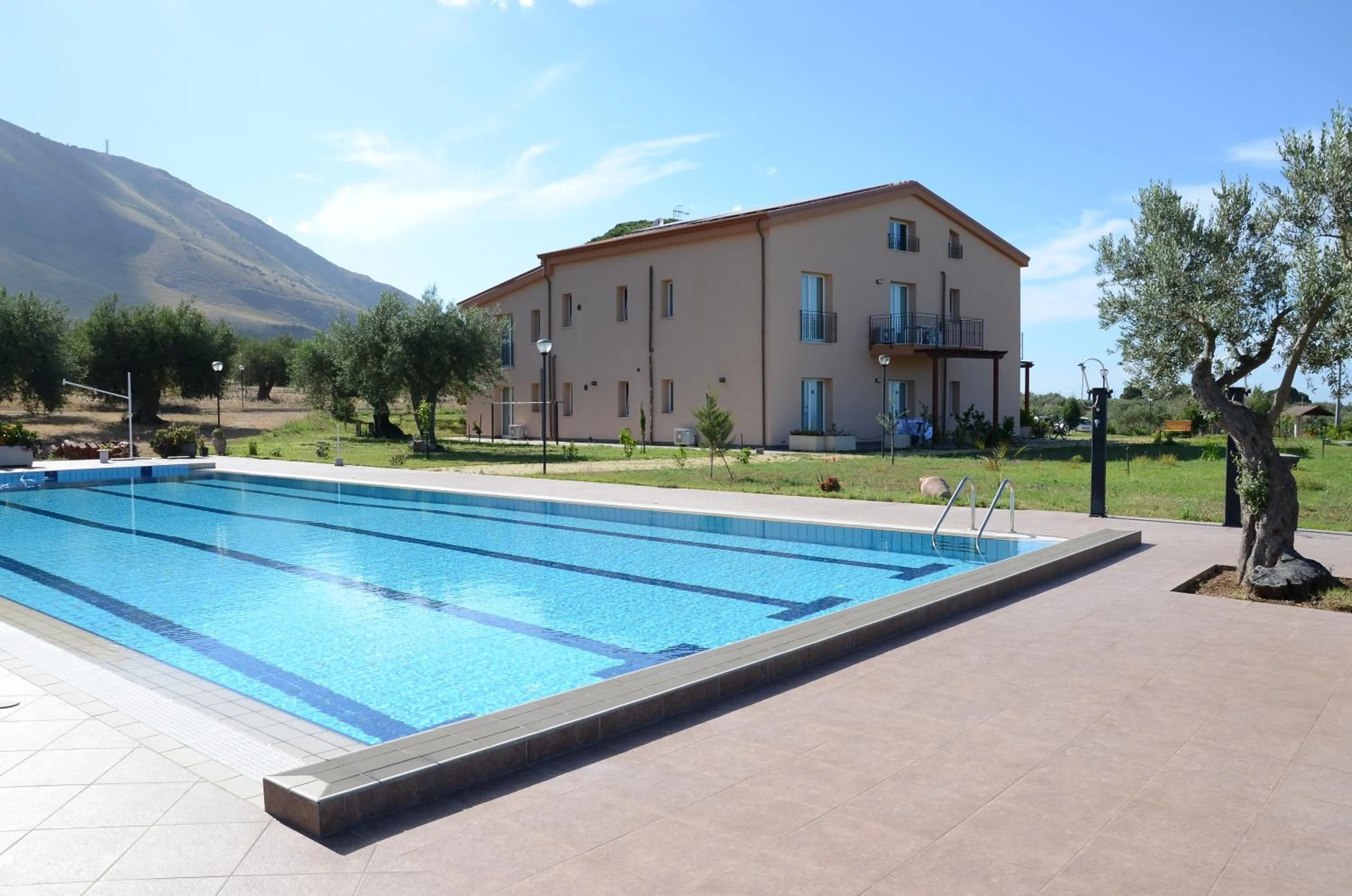 Swimming pool in Case Mistretta