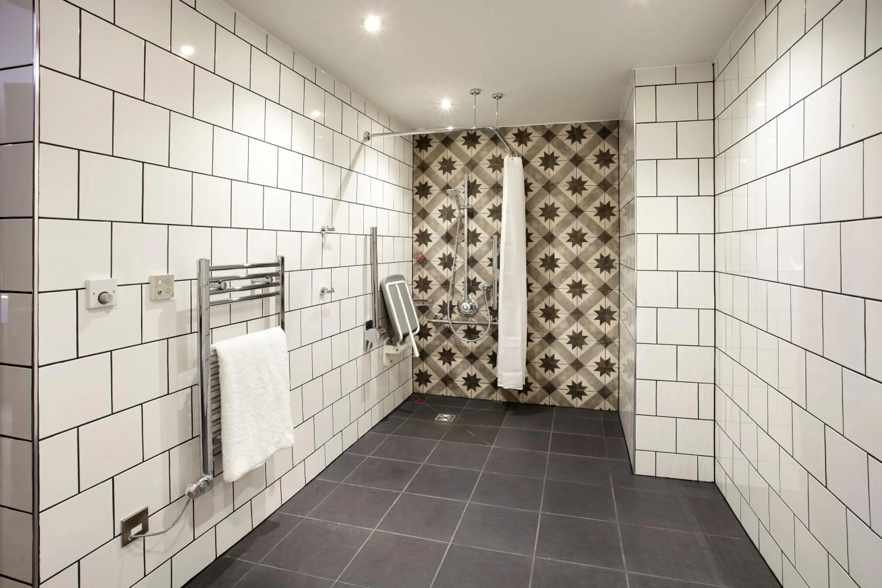 Standard Room with Two Single Beds - Accessible in Hotel Indigo York by IHG Standard Room with Two Single Beds - Accessible in Hotel Indigo York by IHG