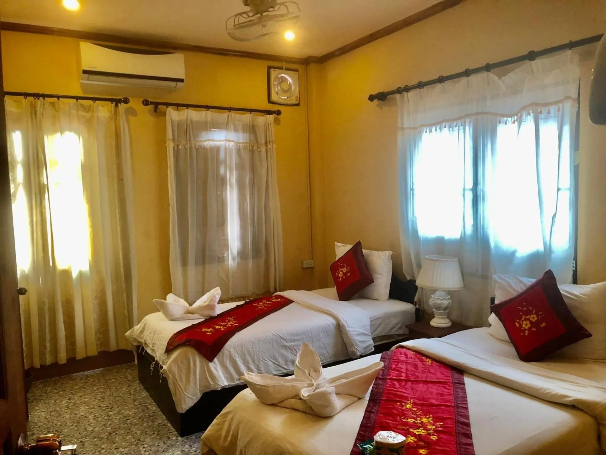 Bed in Nocknoy Lanexang Guest House