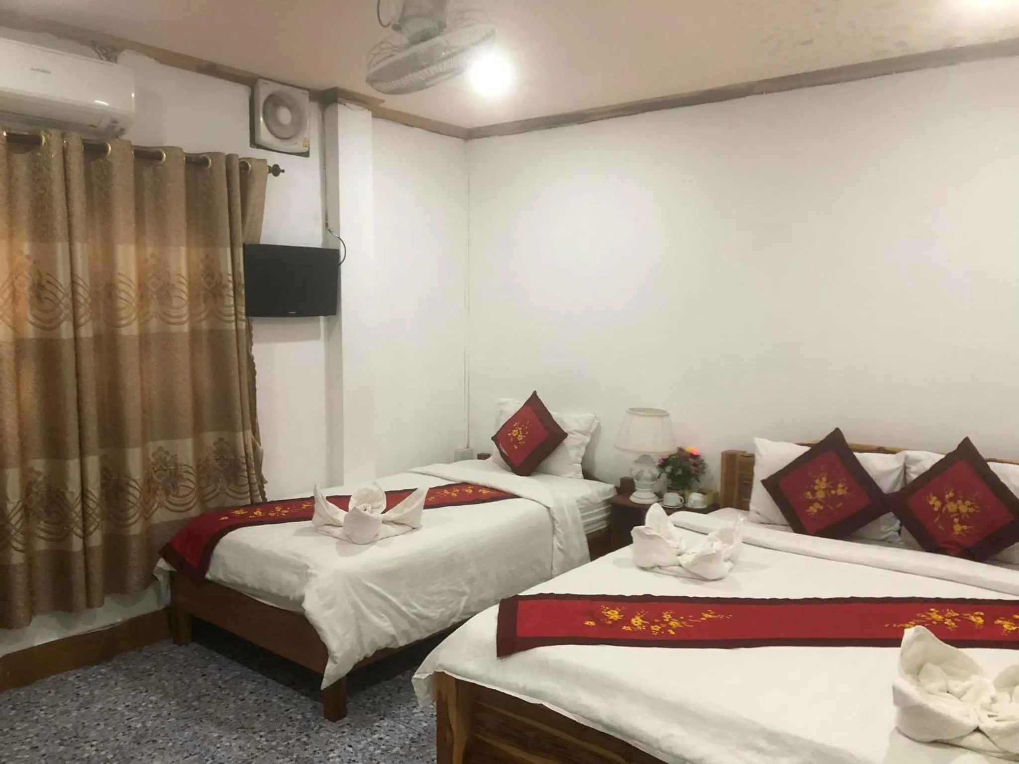 Bed in Nocknoy Lanexang Guest House