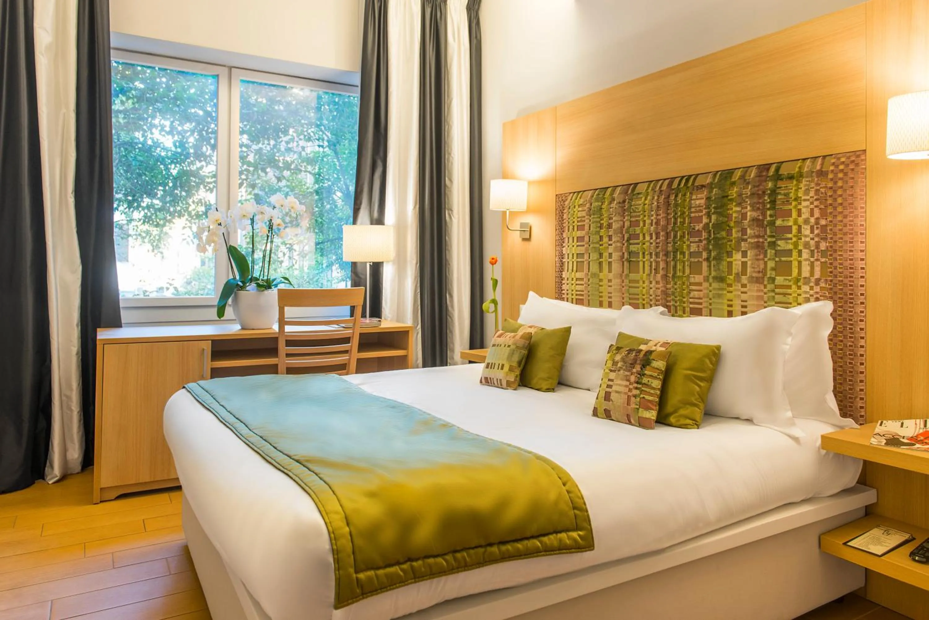 Bed in Chic&Town Luxury Rooms Piazza del Popolo