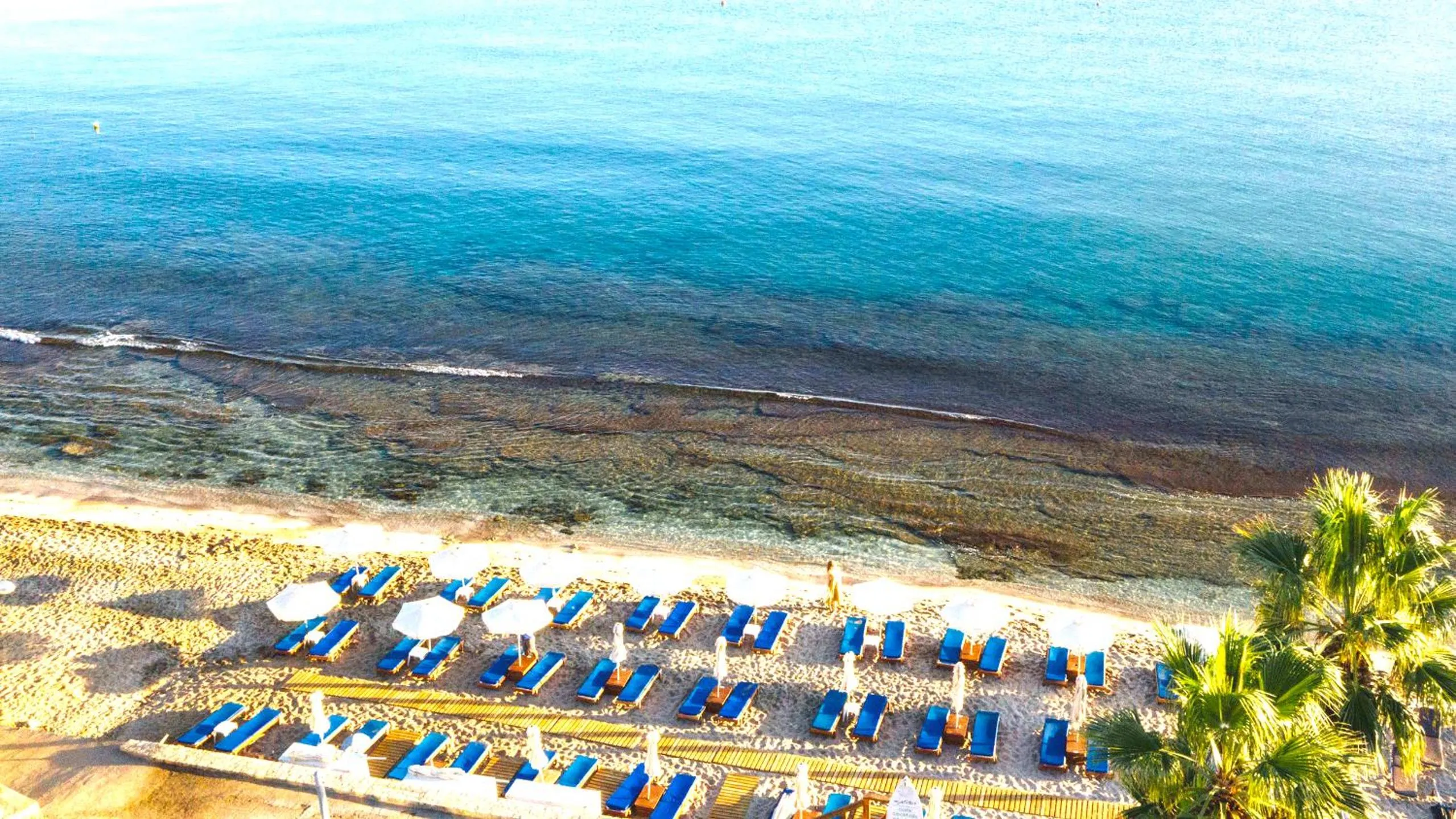 Beach in Enorme Infinity Beach ex Infinity Blue