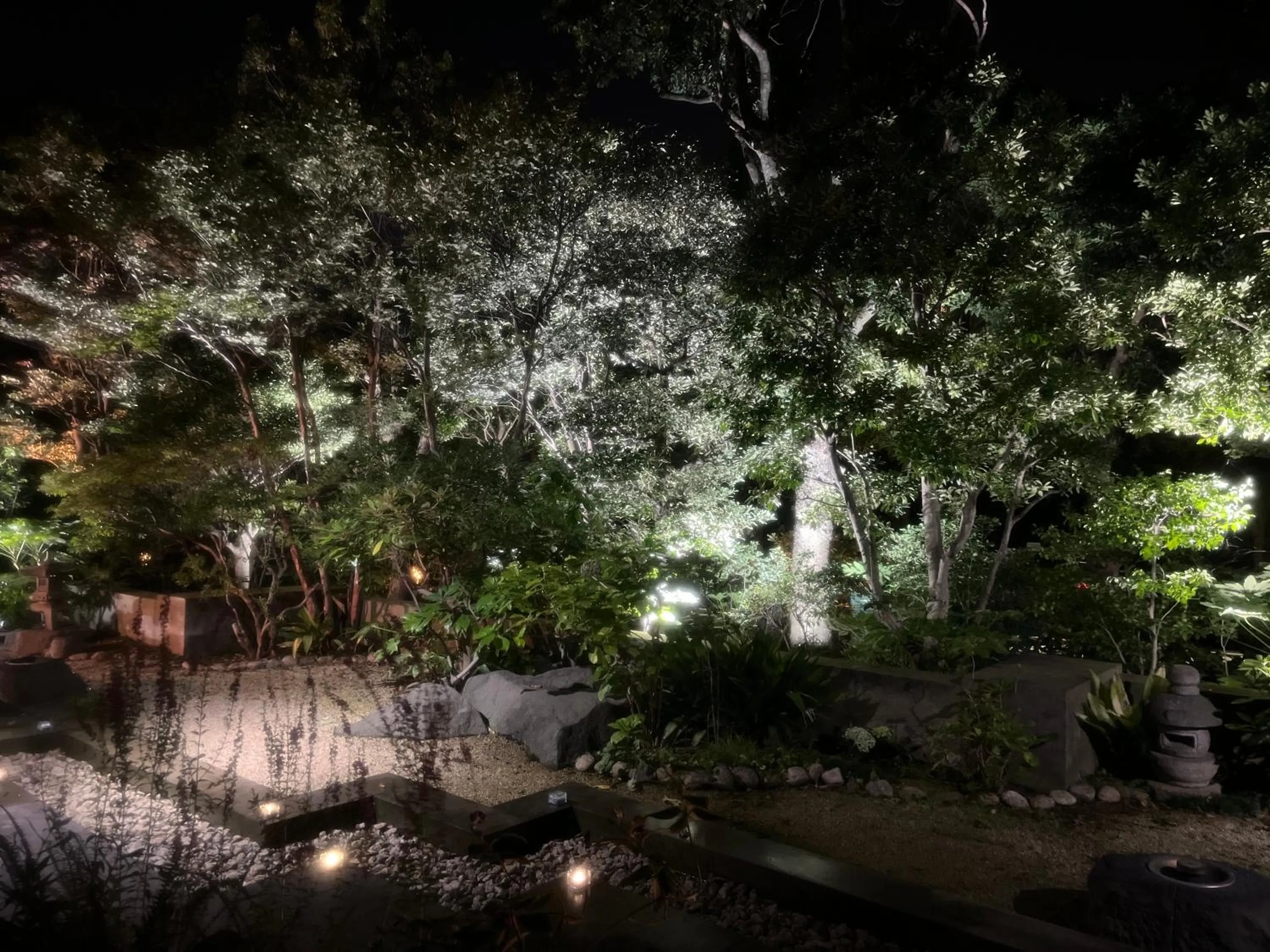 Restaurant/places to eat in Hotel The Manhattan