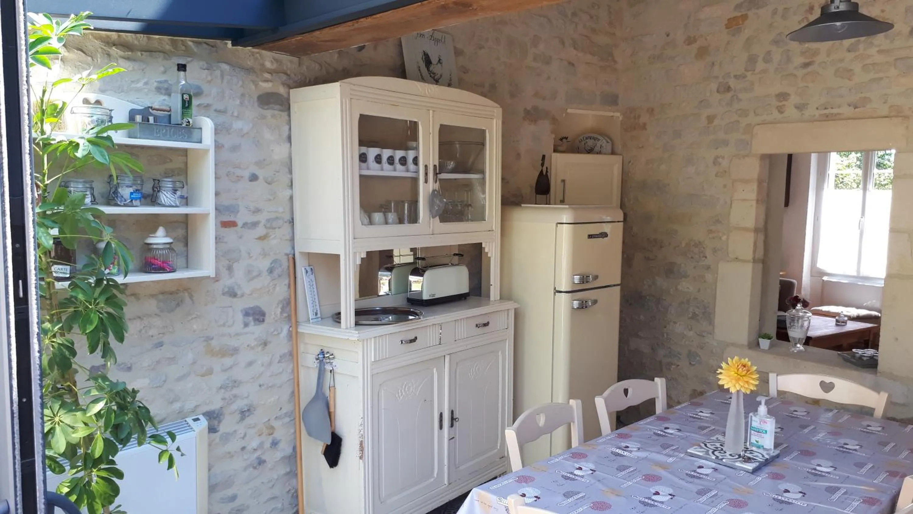 kitchen in Les Lilas de Bellefontaine
