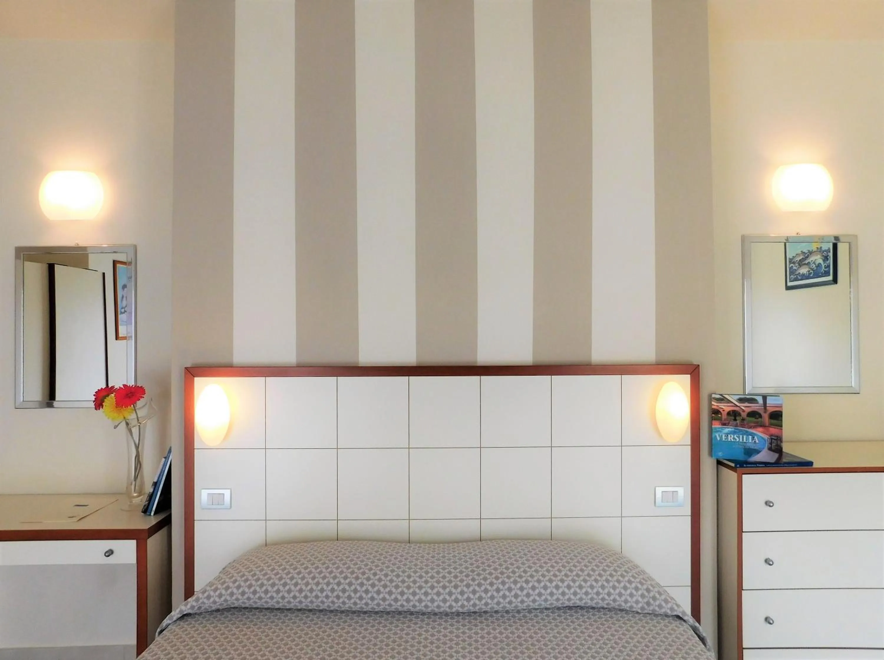 children, Bed in Hotel Oceano