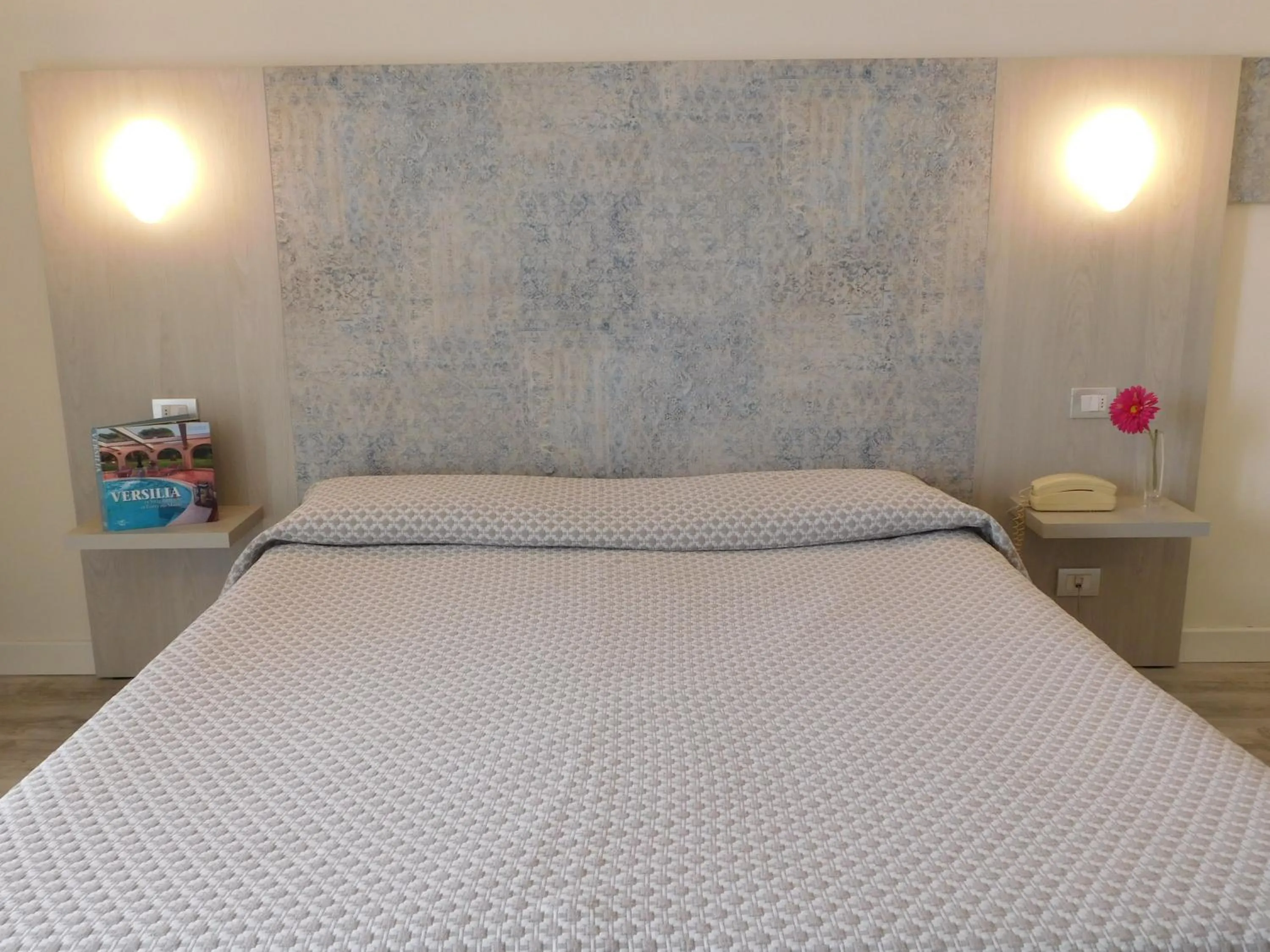 Bedroom, Bed in Hotel Oceano