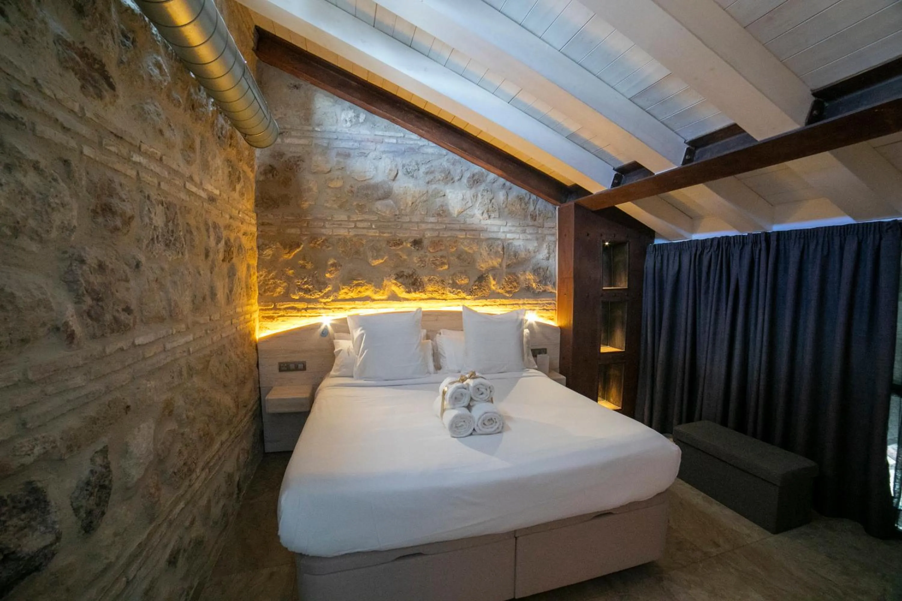 Bedroom, Bed in Hotel Boutique Patio del Posadero