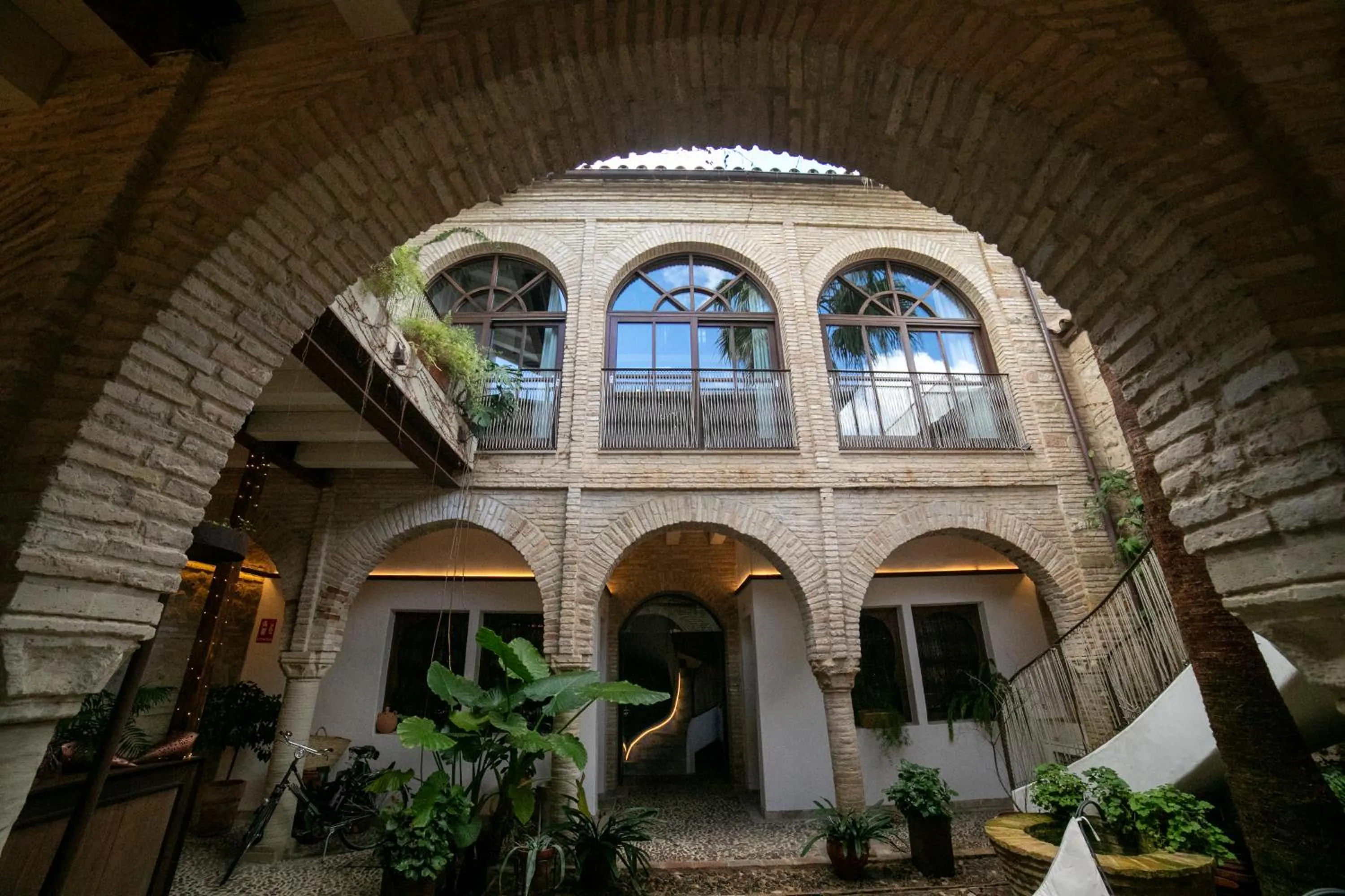Facade/entrance in Hotel Boutique Patio del Posadero