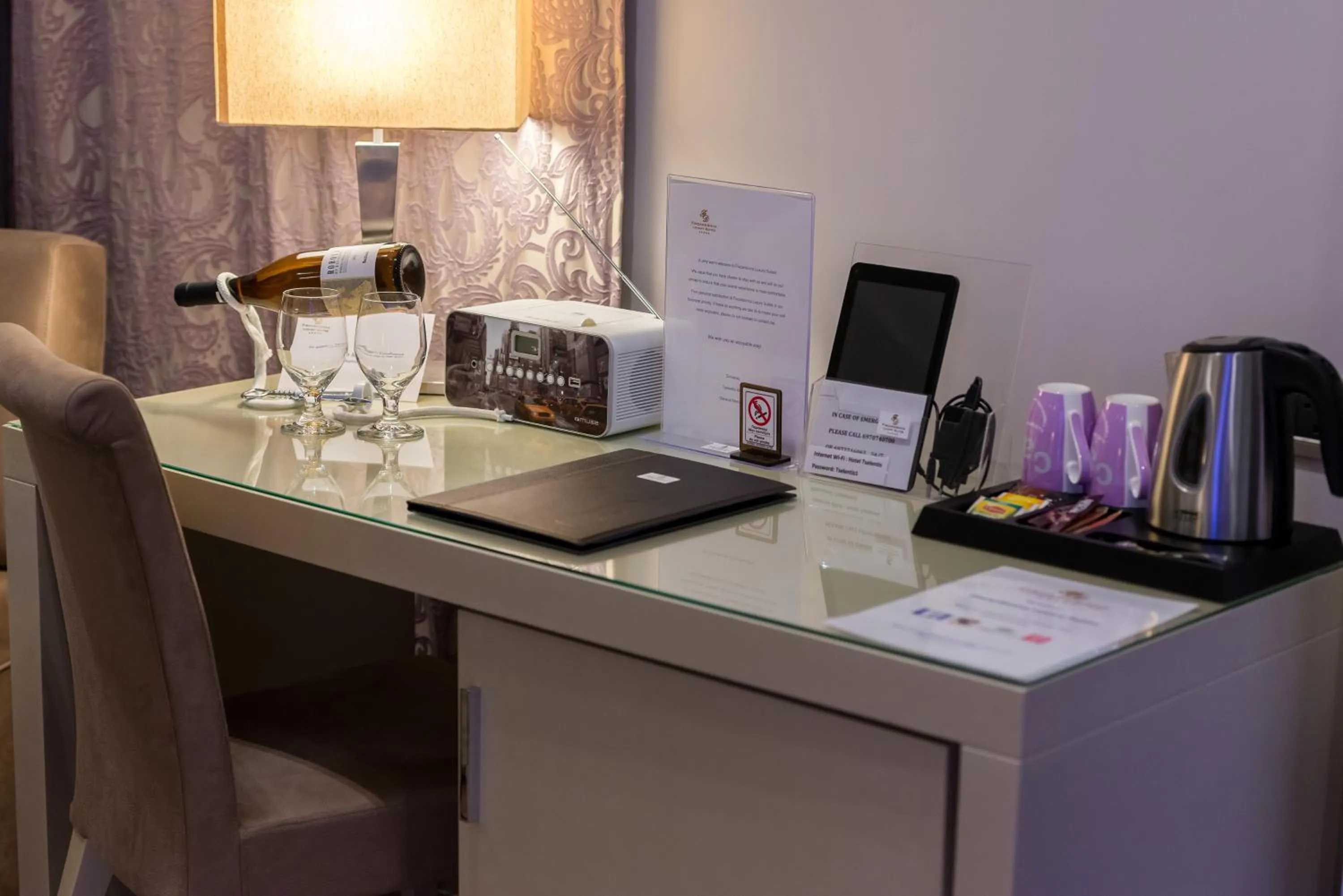 Bedroom in Fiscardonna Luxury Suites