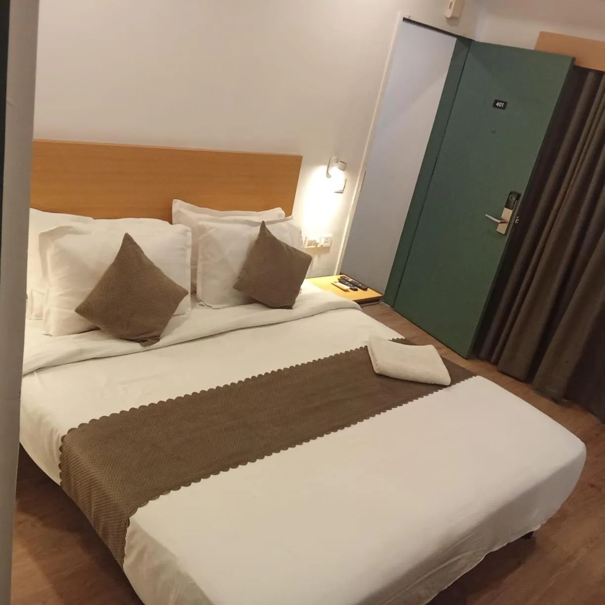 Bed in The Byke Business Hotel Landmark