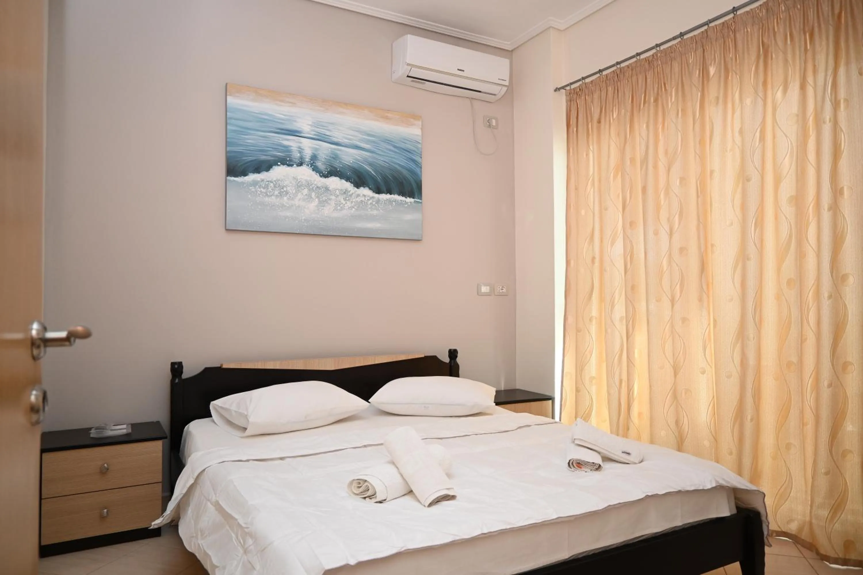 Bed in EROS HOTEL Ksamil