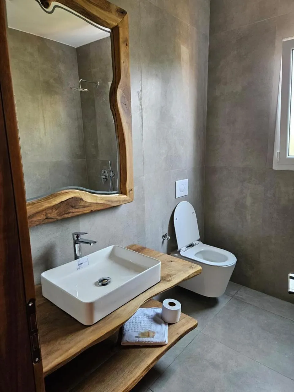 Bathroom in EROS HOTEL Ksamil