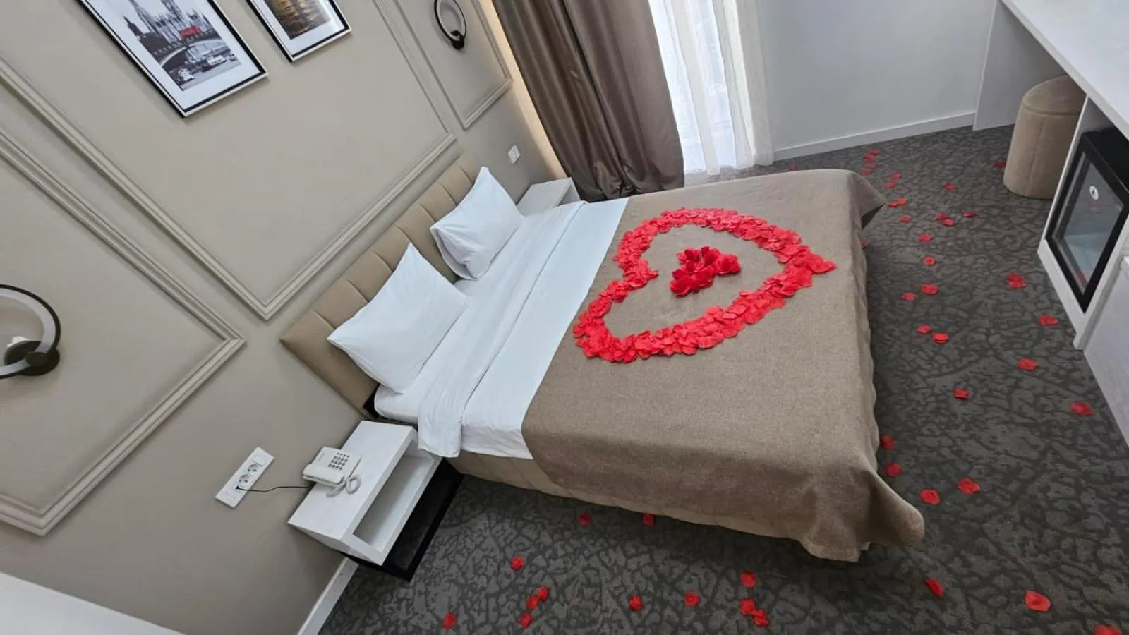 Bed in Callisto Baku