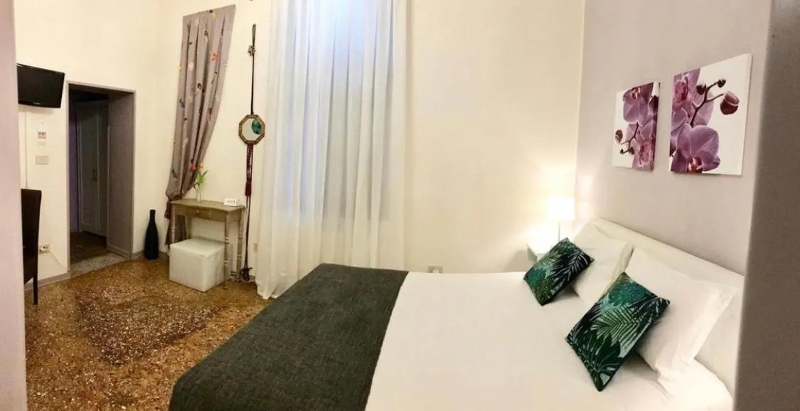 Bed in Residenza Quaggio Ca' Grimani