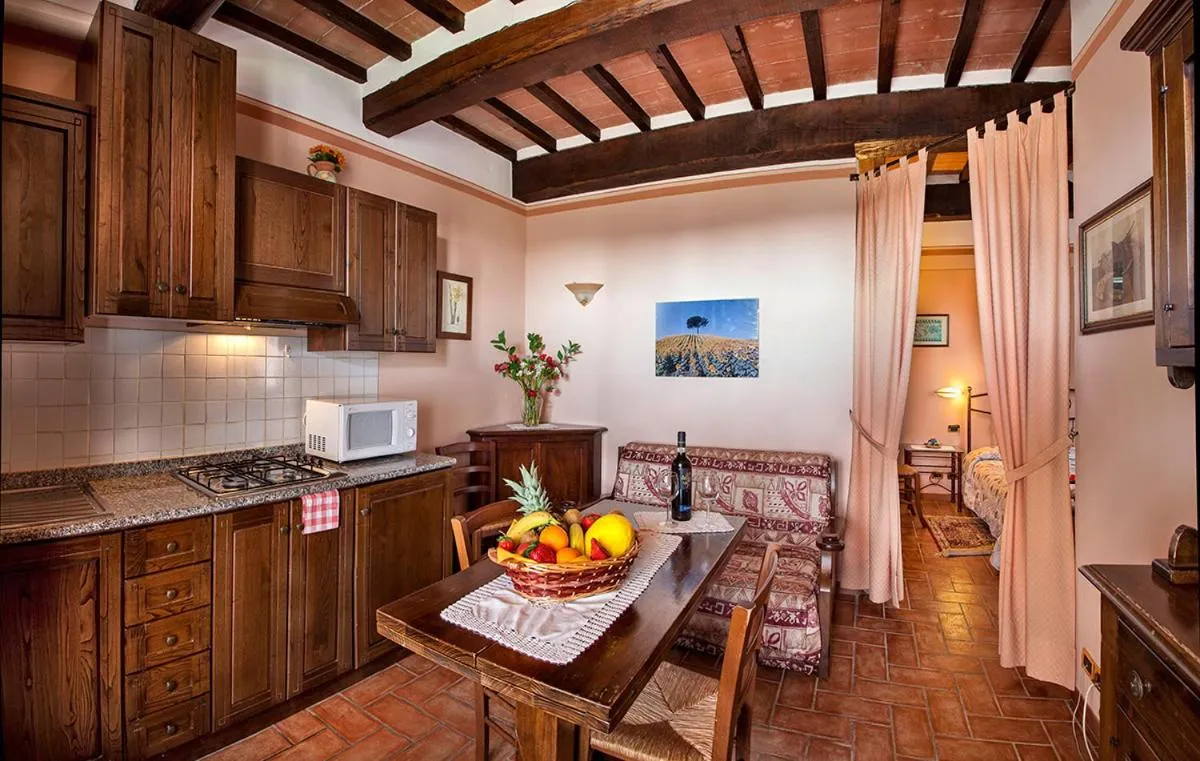 Kitchen or kitchenette in Agriturismo Sanguineto