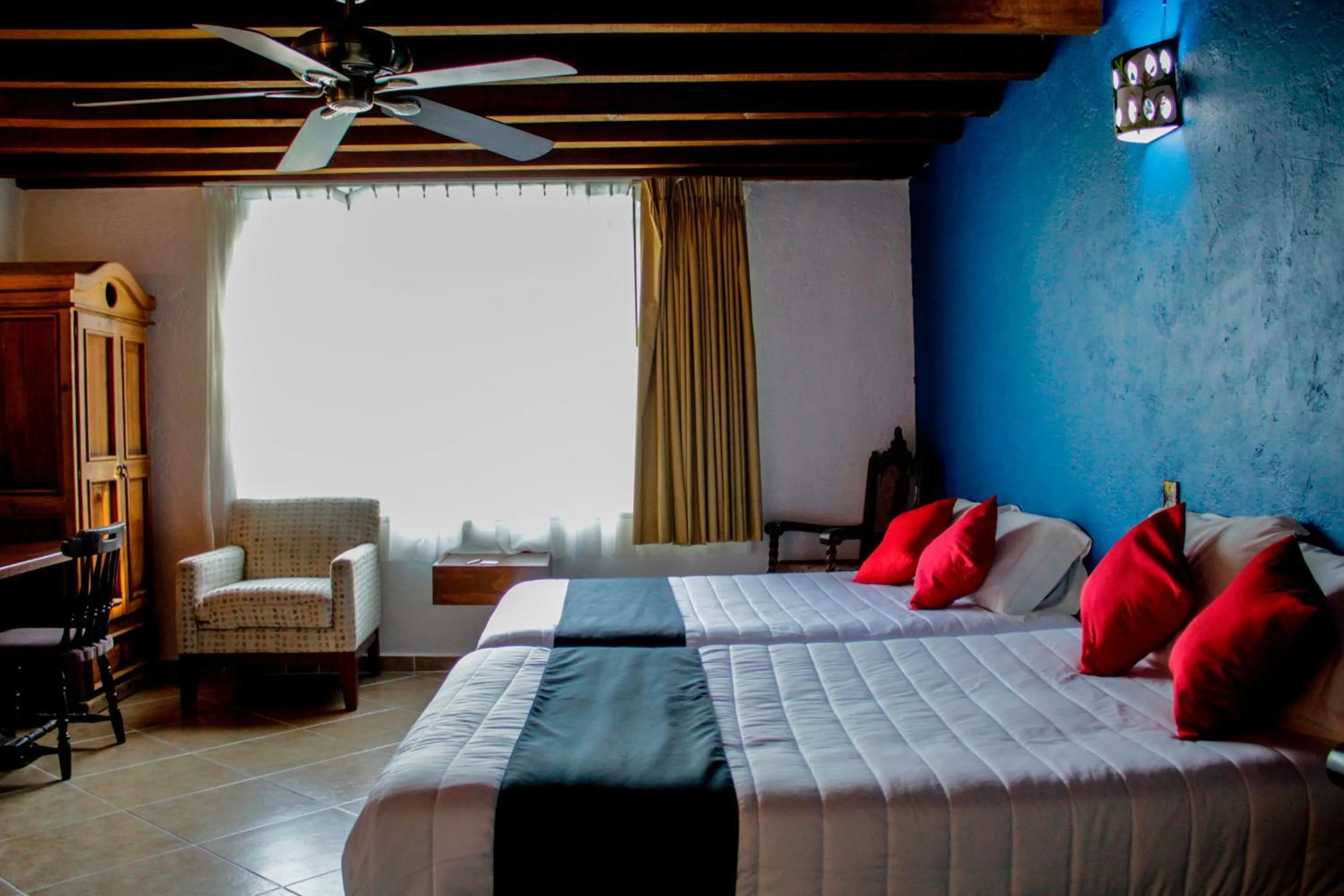 View (from property/room), Bed in Hotel Boutique Don Porfirio