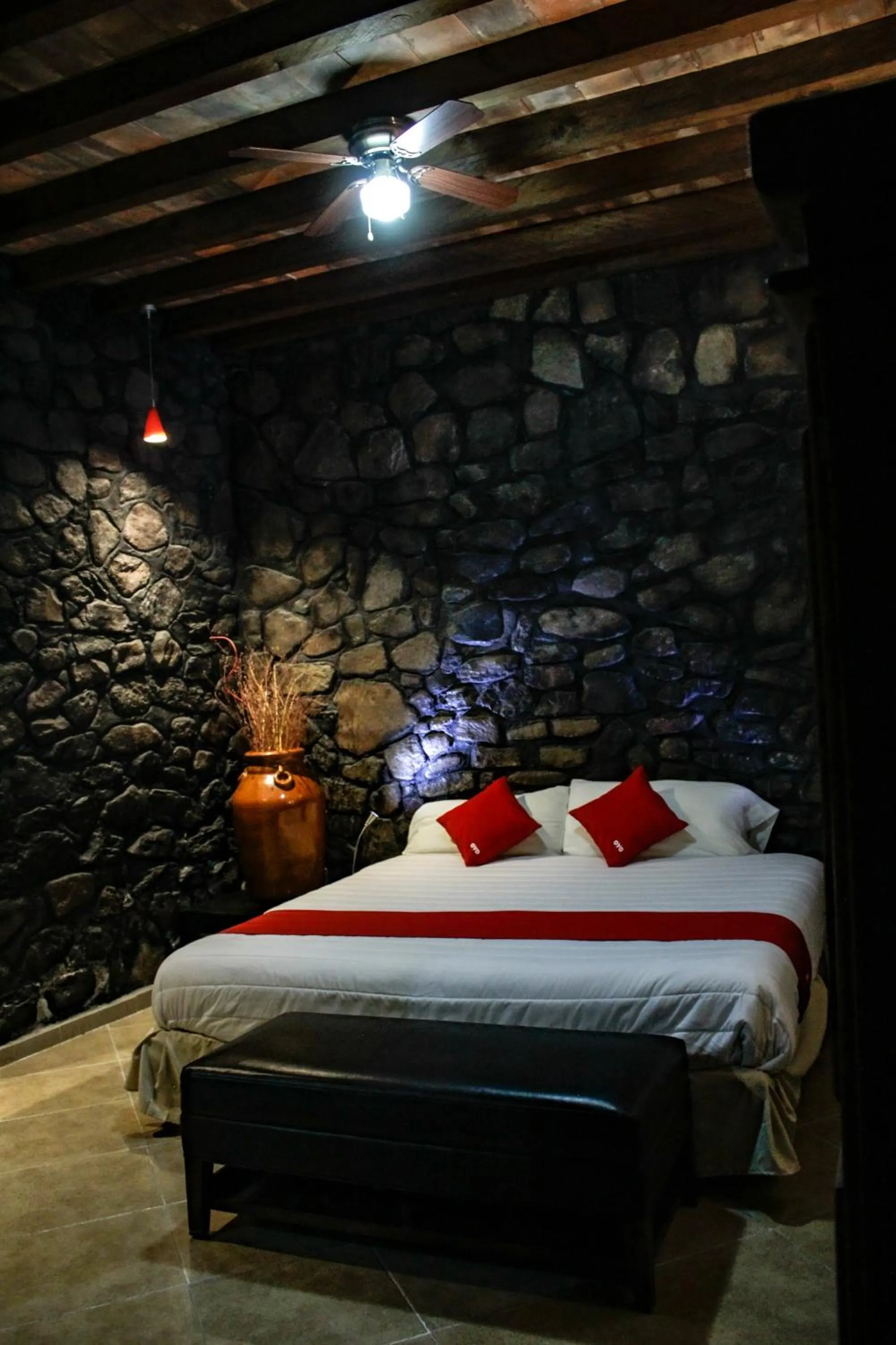 Photo of the whole room, Bed in Hotel Boutique Don Porfirio