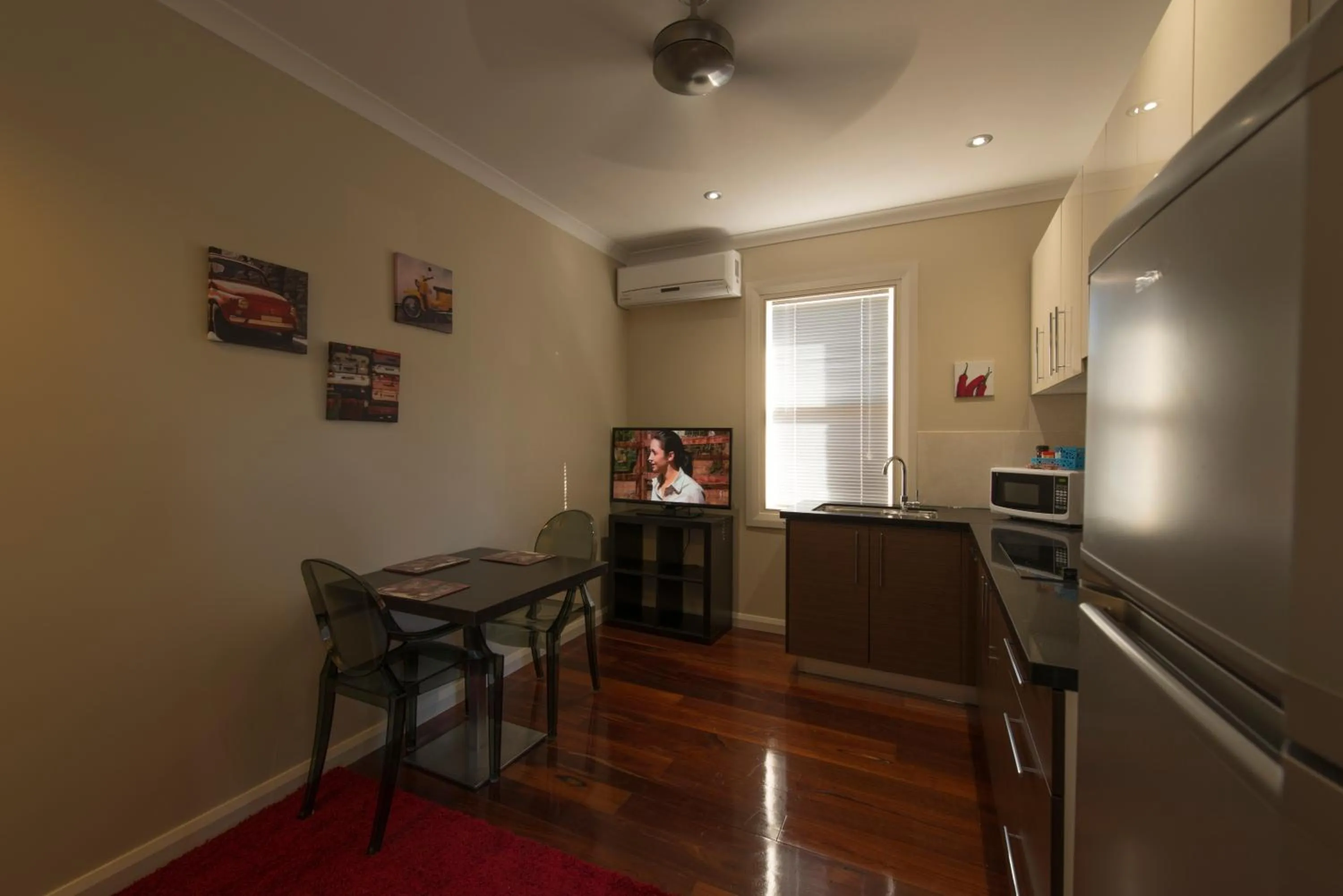 Kitchen or kitchenette in The Rec Hotel
