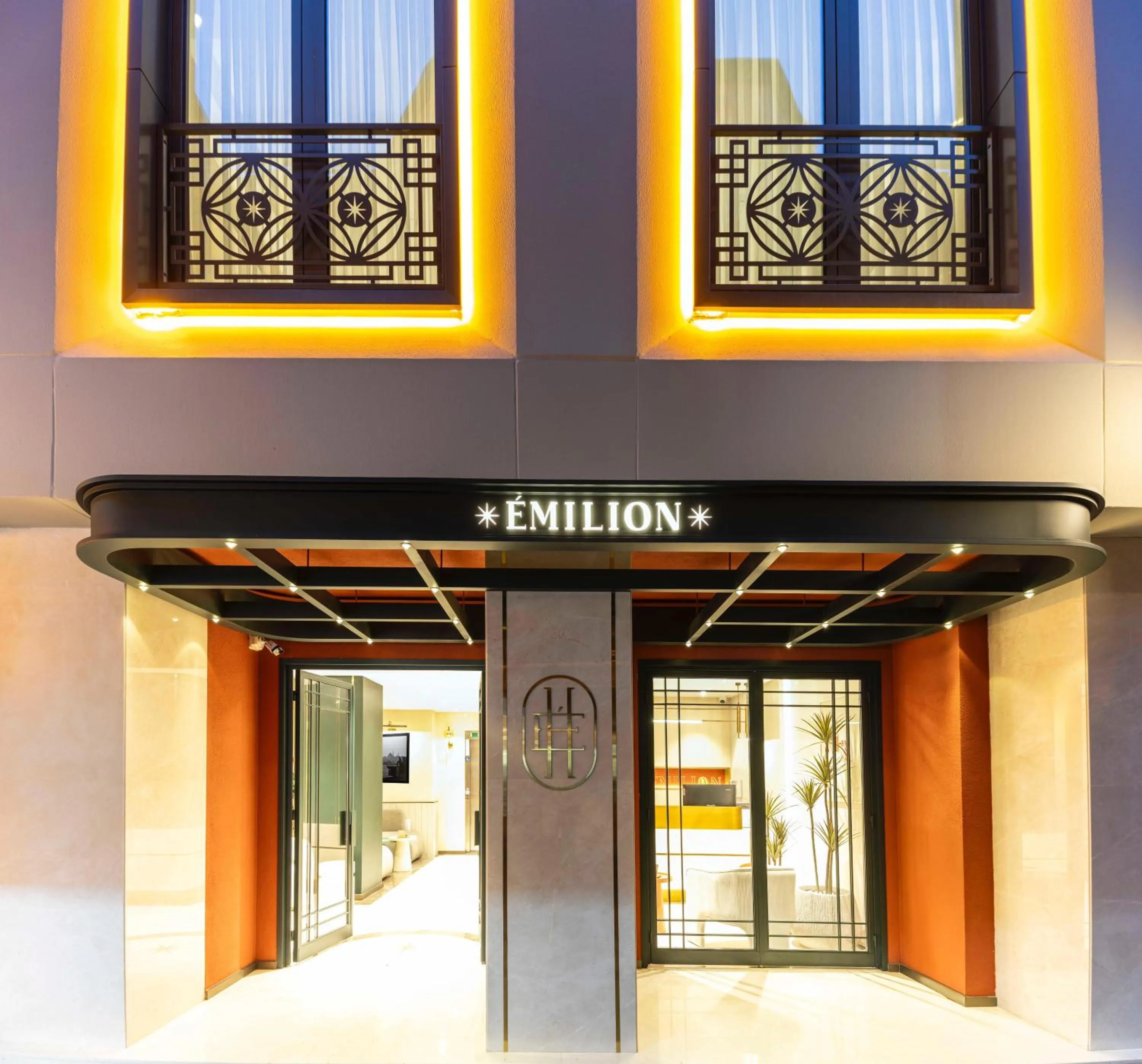 Property building in Emilion Hotel
