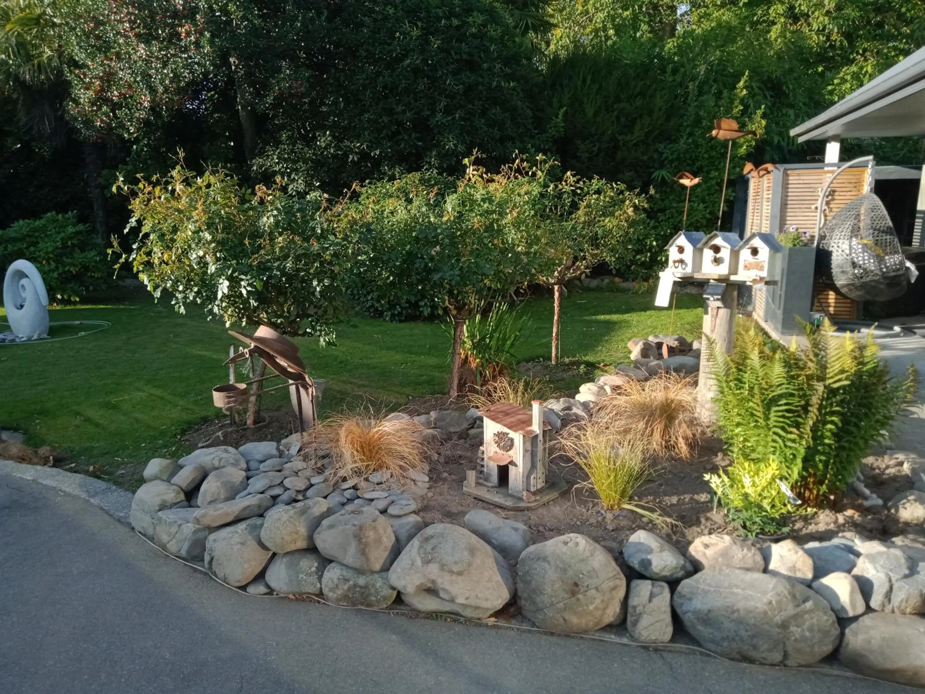 Garden in Four Peaks Motel